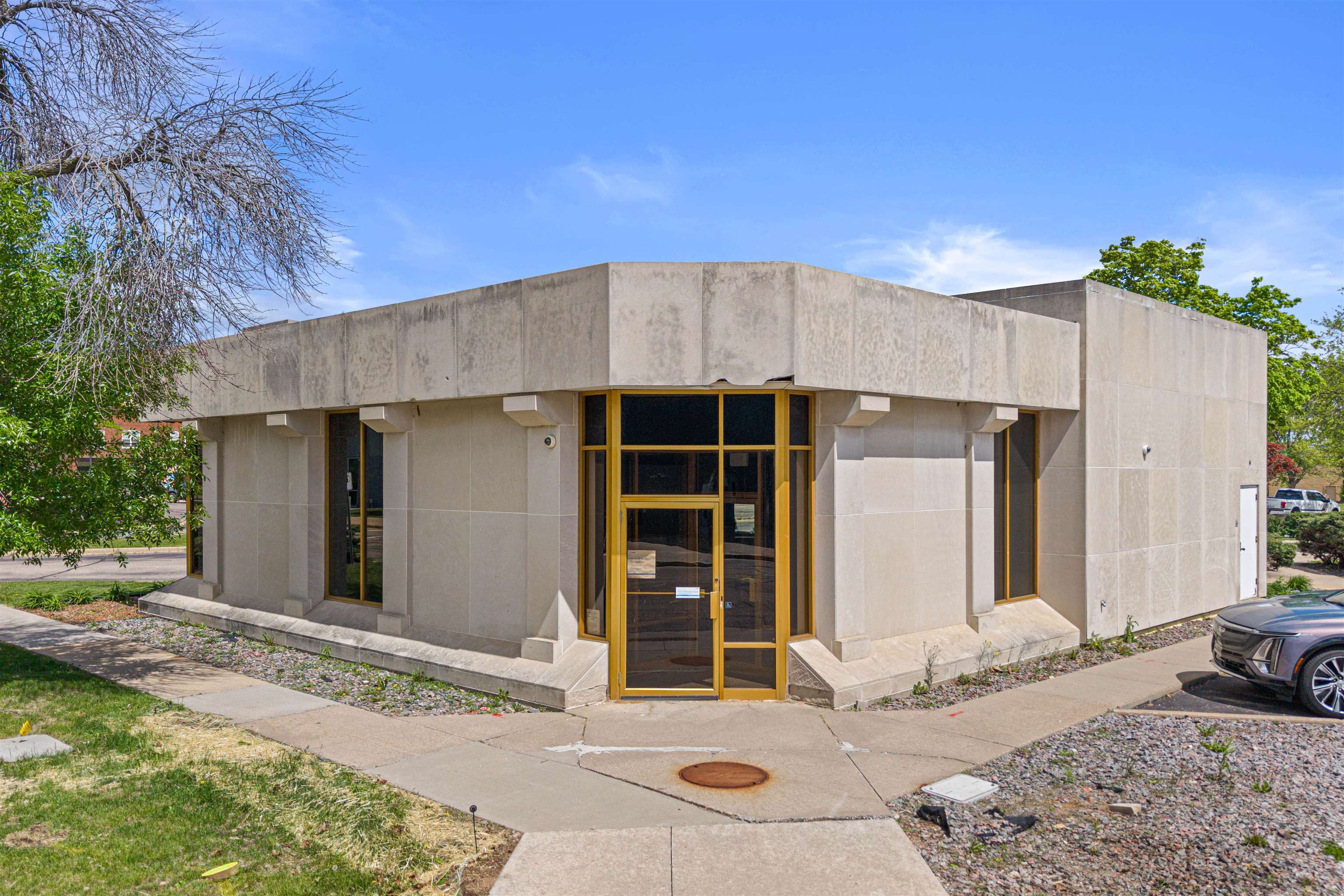361 W GRAND AVENUE, Wisconsin Rapids, Wisconsin 54494, ,Commercial/industrial,For Rent,361 W GRAND AVENUE,22502457