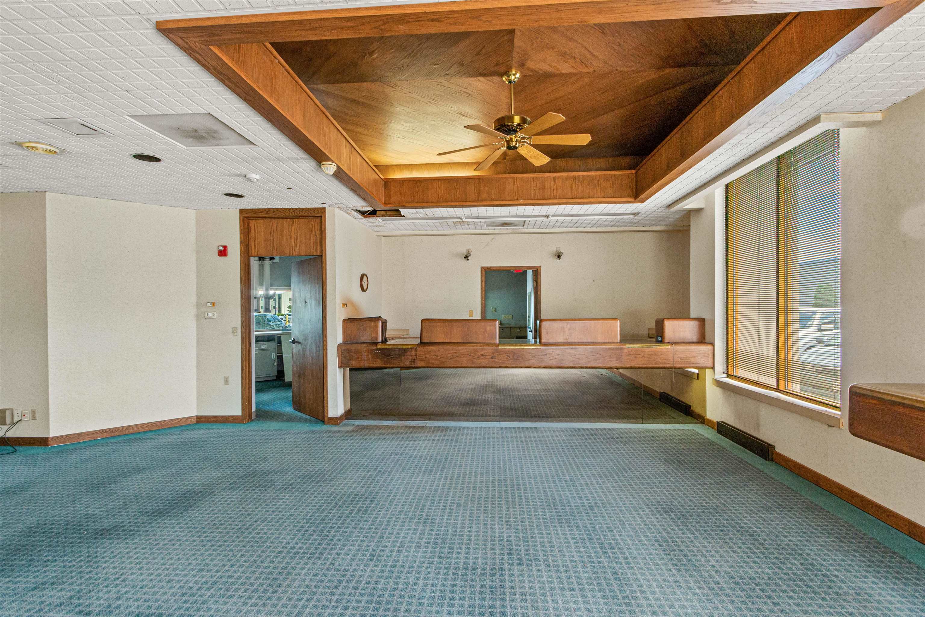 361 W GRAND AVENUE, Wisconsin Rapids, Wisconsin 54494, ,Commercial/industrial,For Rent,361 W GRAND AVENUE,22502457