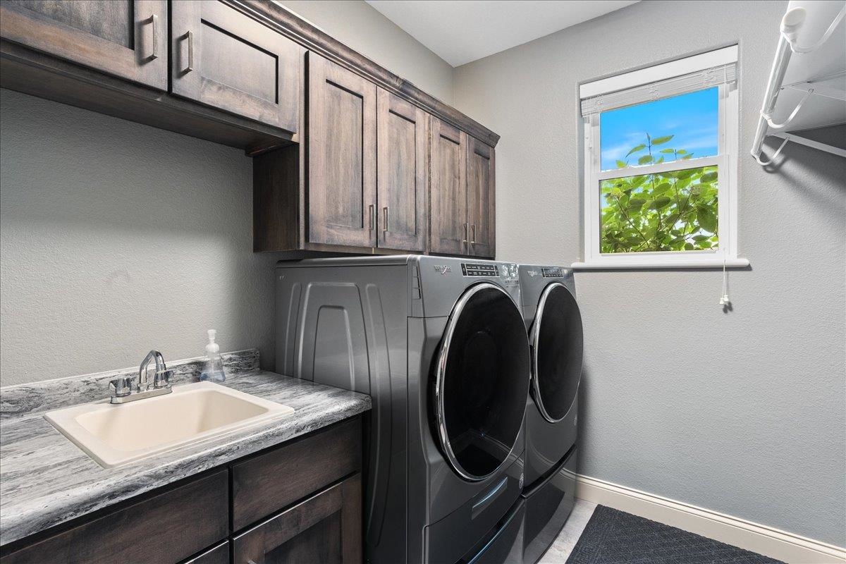 1415 E 20TH STREET, Marshfield, Wisconsin 54449, 2 Bedrooms Bedrooms, ,2 BathroomsBathrooms,Residential,For Sale,1415 E 20TH STREET,22502476