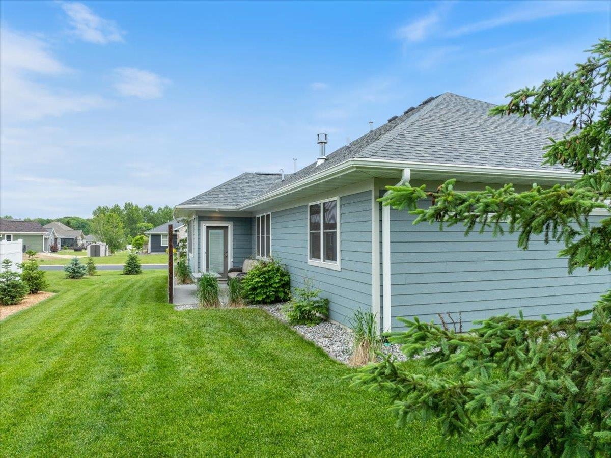 1415 E 20TH STREET, Marshfield, Wisconsin 54449, 2 Bedrooms Bedrooms, ,2 BathroomsBathrooms,Residential,For Sale,1415 E 20TH STREET,22502476