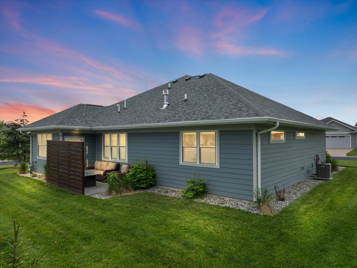 1415 E 20TH STREET, Marshfield, Wisconsin 54449, 2 Bedrooms Bedrooms, ,2 BathroomsBathrooms,Residential,For Sale,1415 E 20TH STREET,22502476