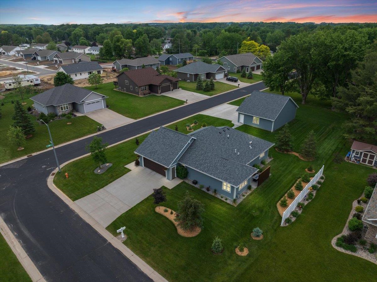 1415 E 20TH STREET, Marshfield, Wisconsin 54449, 2 Bedrooms Bedrooms, ,2 BathroomsBathrooms,Residential,For Sale,1415 E 20TH STREET,22502476