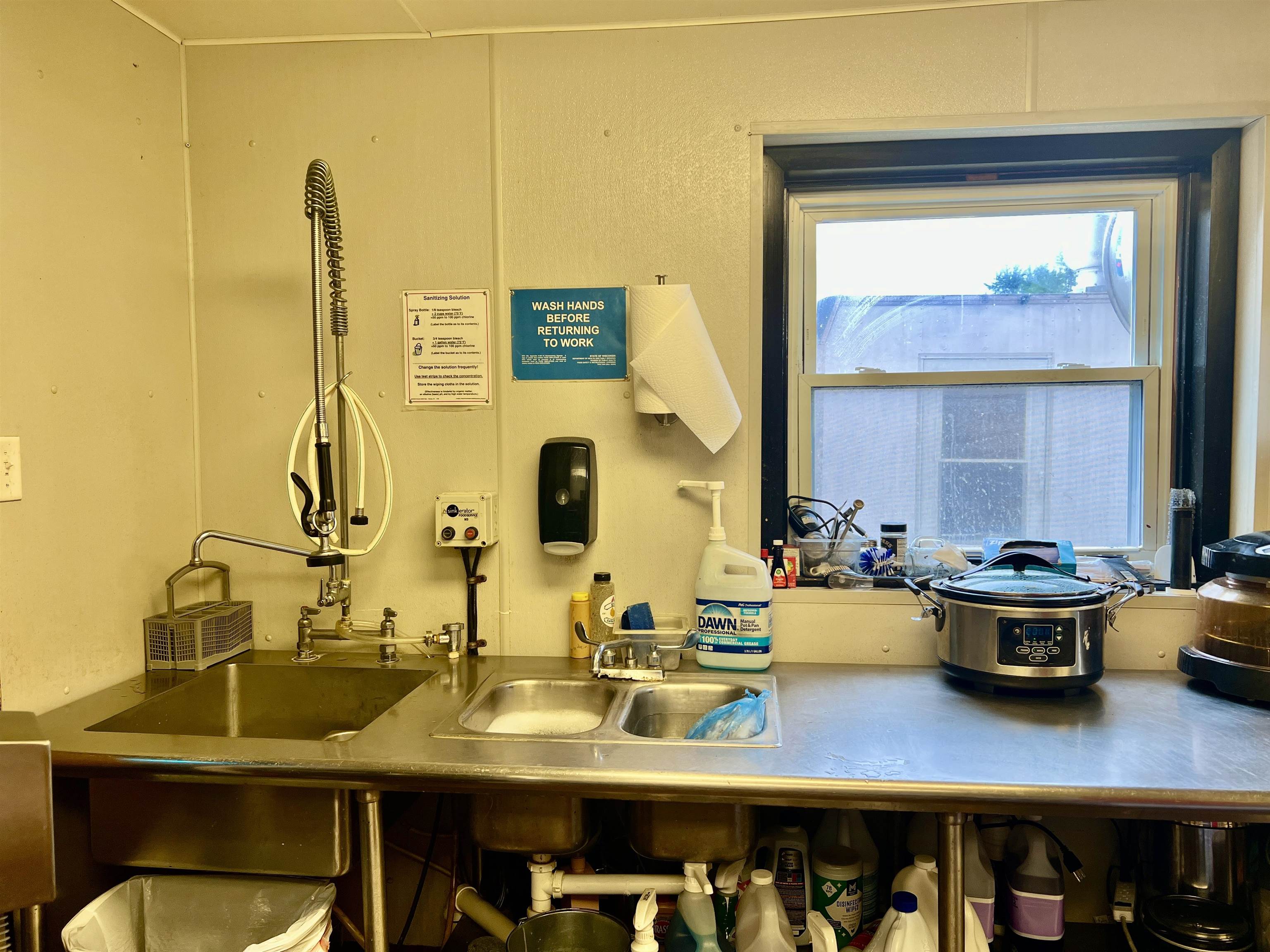 107 MAIN STREET NORTH, Rosholt, Wisconsin 54473, ,Commercial/industrial,For Sale,107 MAIN STREET NORTH,22502636