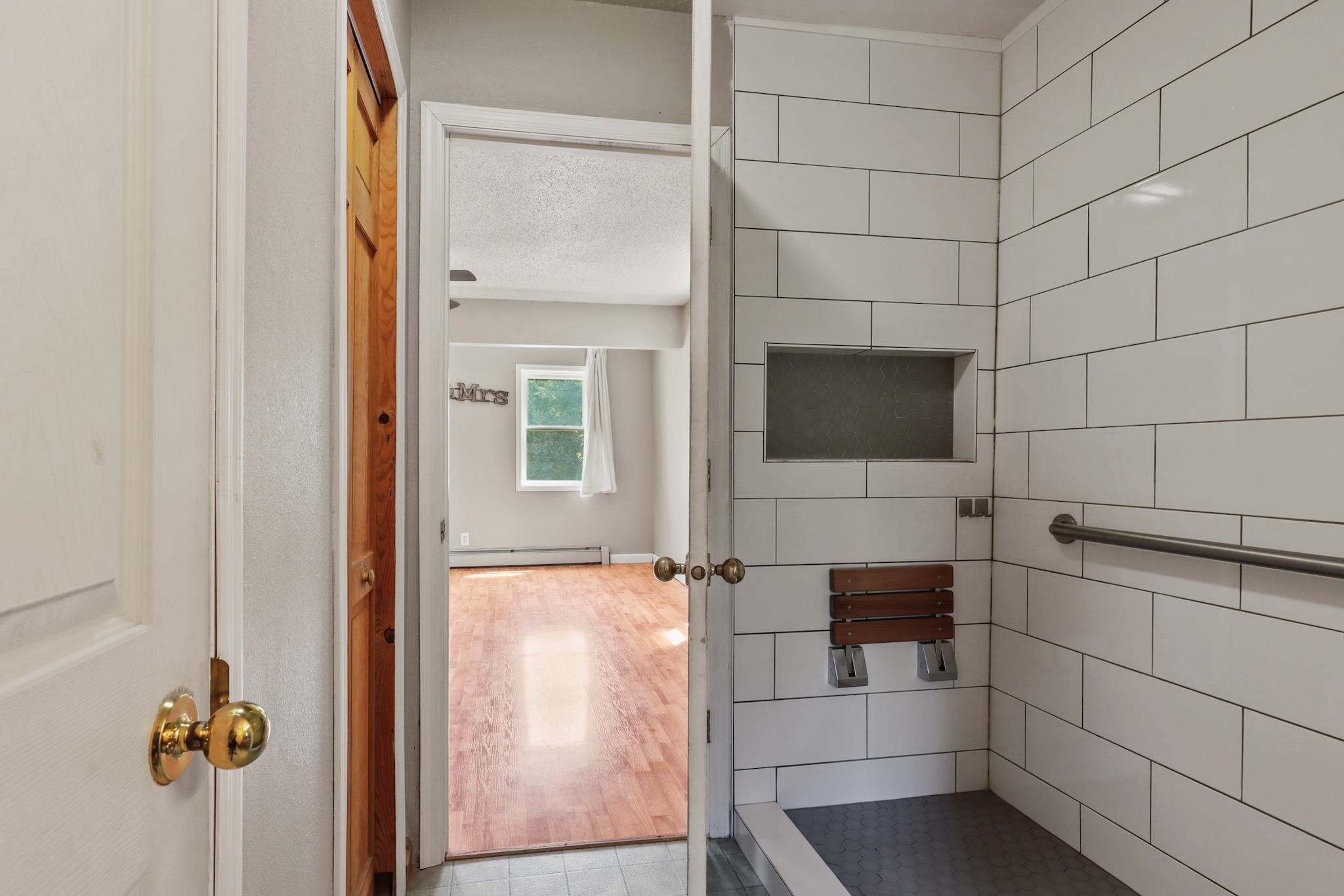 917 5TH AVENUE, Hancock, Wisconsin 54943, 3 Bedrooms Bedrooms, ,2 BathroomsBathrooms,Residential,For Sale,917 5TH AVENUE,22502644