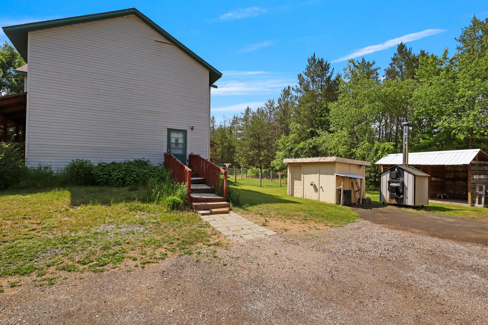 917 5TH AVENUE, Hancock, Wisconsin 54943, 3 Bedrooms Bedrooms, ,2 BathroomsBathrooms,Residential,For Sale,917 5TH AVENUE,22502644