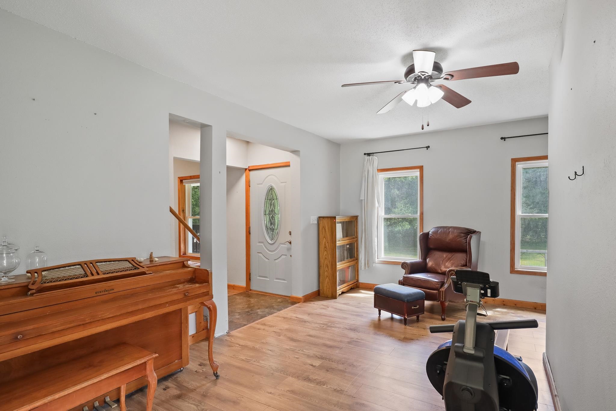 917 5TH AVENUE, Hancock, Wisconsin 54943, 3 Bedrooms Bedrooms, ,2 BathroomsBathrooms,Residential,For Sale,917 5TH AVENUE,22502644