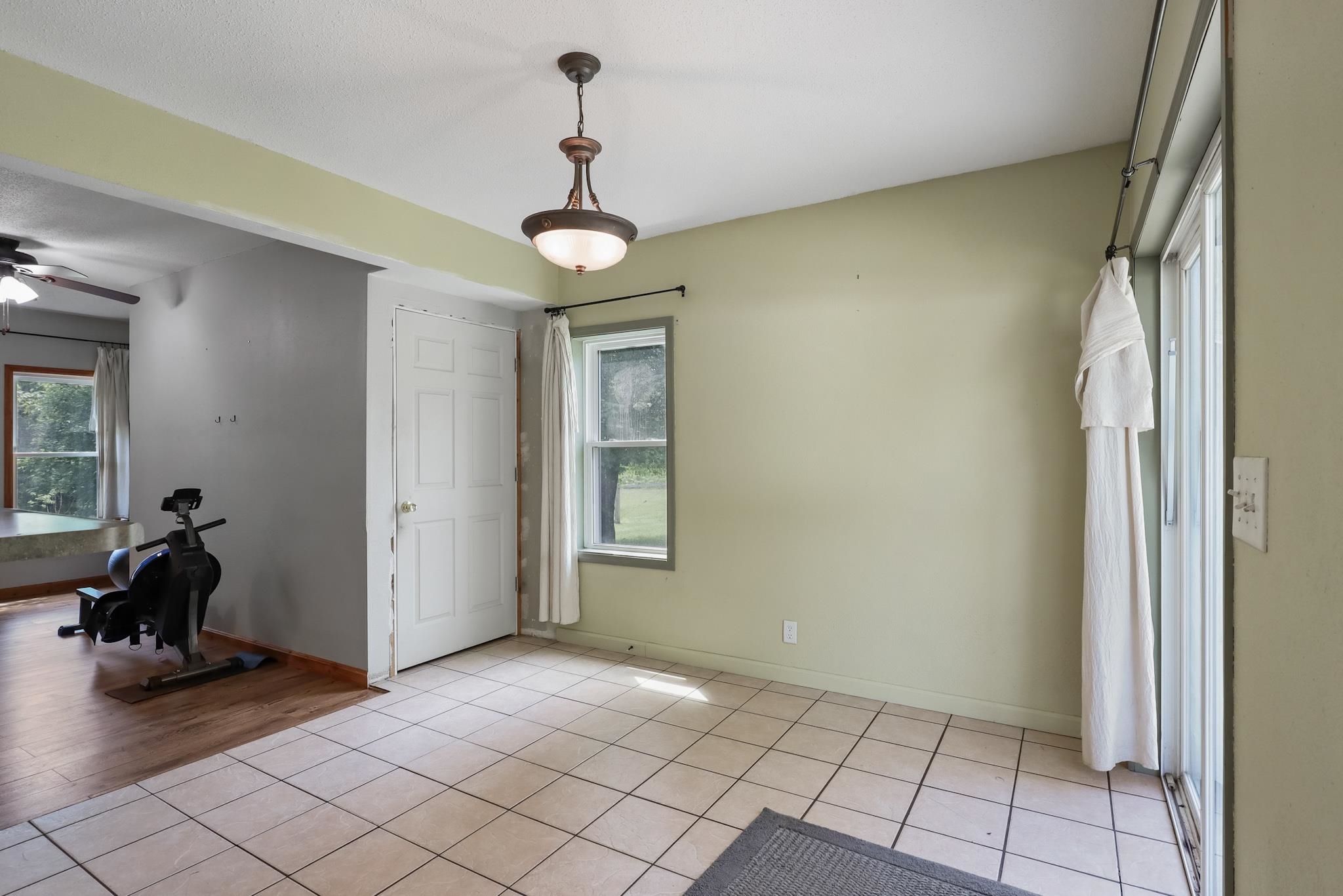 917 5TH AVENUE, Hancock, Wisconsin 54943, 3 Bedrooms Bedrooms, ,2 BathroomsBathrooms,Residential,For Sale,917 5TH AVENUE,22502644