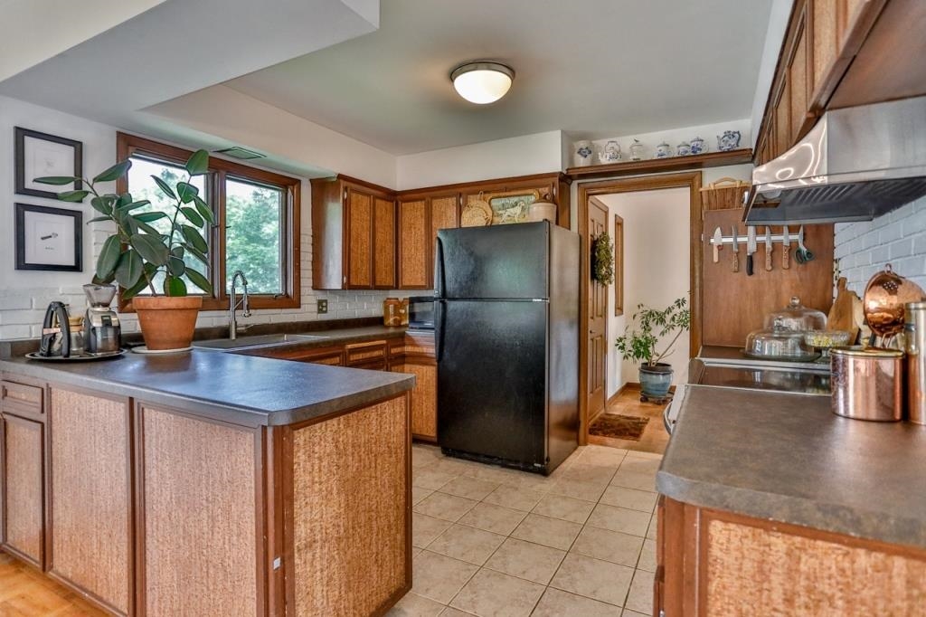 329 N 12TH AVENUE, Wausau, Wisconsin 54401, 3 Bedrooms Bedrooms, ,2 BathroomsBathrooms,Residential,For Sale,329 N 12TH AVENUE,22502647
