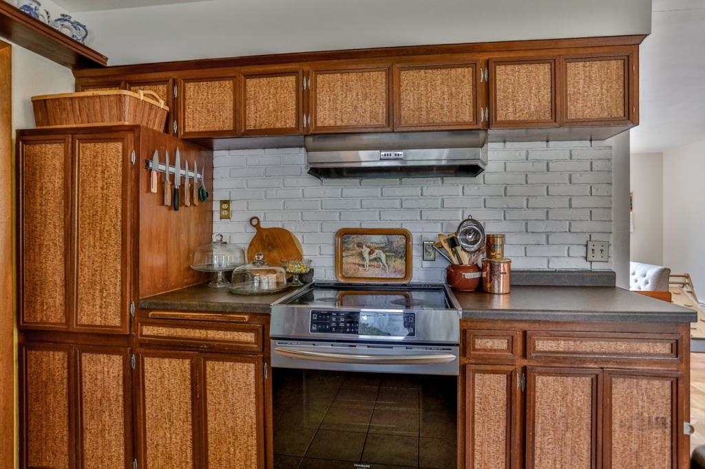 329 N 12TH AVENUE, Wausau, Wisconsin 54401, 3 Bedrooms Bedrooms, ,2 BathroomsBathrooms,Residential,For Sale,329 N 12TH AVENUE,22502647