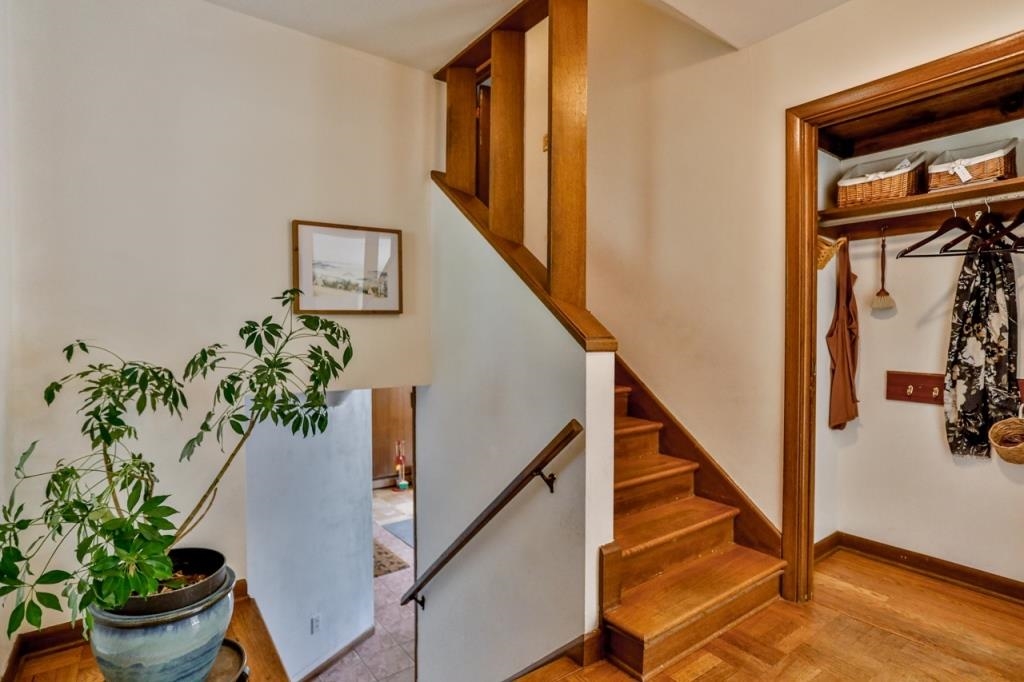 329 N 12TH AVENUE, Wausau, Wisconsin 54401, 3 Bedrooms Bedrooms, ,2 BathroomsBathrooms,Residential,For Sale,329 N 12TH AVENUE,22502647