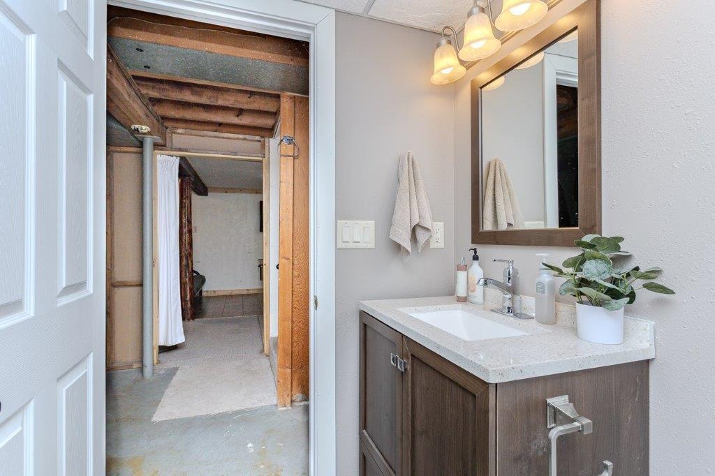2402 ZIMMERMAN STREET, Wausau, Wisconsin 54403, 2 Bedrooms Bedrooms, ,2 BathroomsBathrooms,Residential,For Sale,2402 ZIMMERMAN STREET,22502650