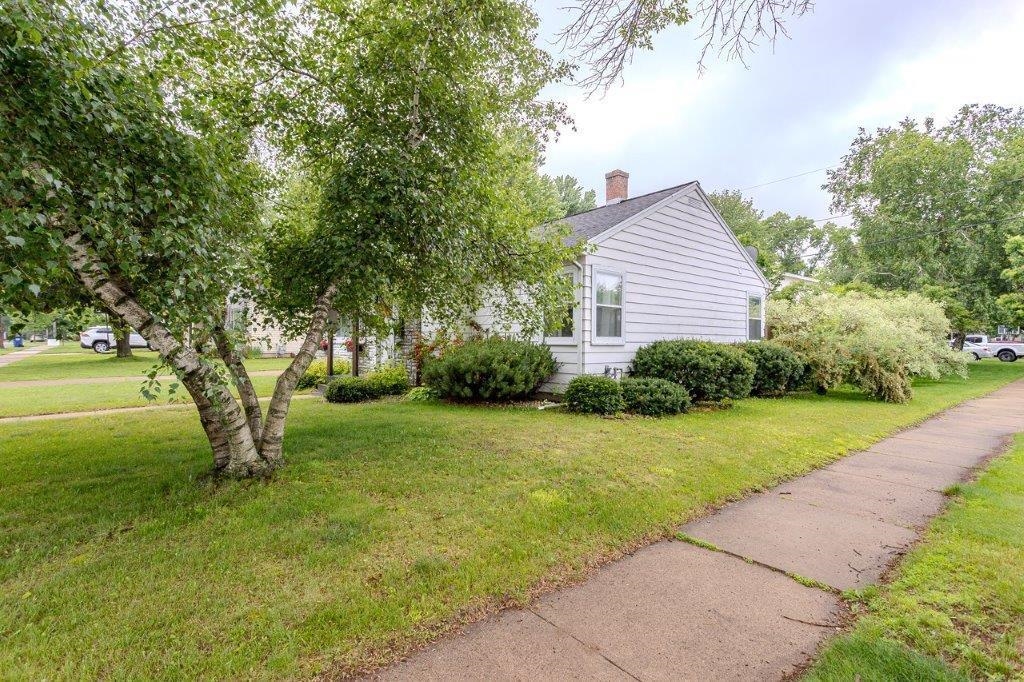 2402 ZIMMERMAN STREET, Wausau, Wisconsin 54403, 2 Bedrooms Bedrooms, ,2 BathroomsBathrooms,Residential,For Sale,2402 ZIMMERMAN STREET,22502650