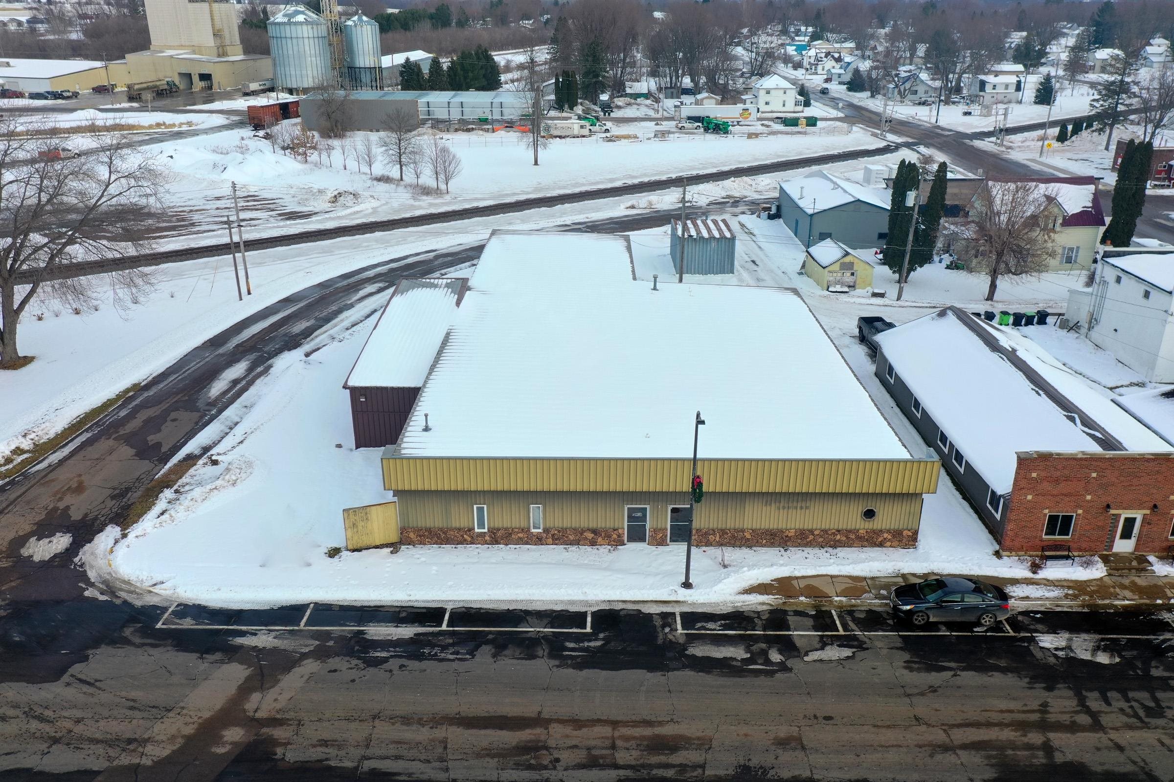 325 N CENTRAL AVENUE, Owen, Wisconsin 54460, ,Commercial/industrial,For Sale,325 N CENTRAL AVENUE,22502658