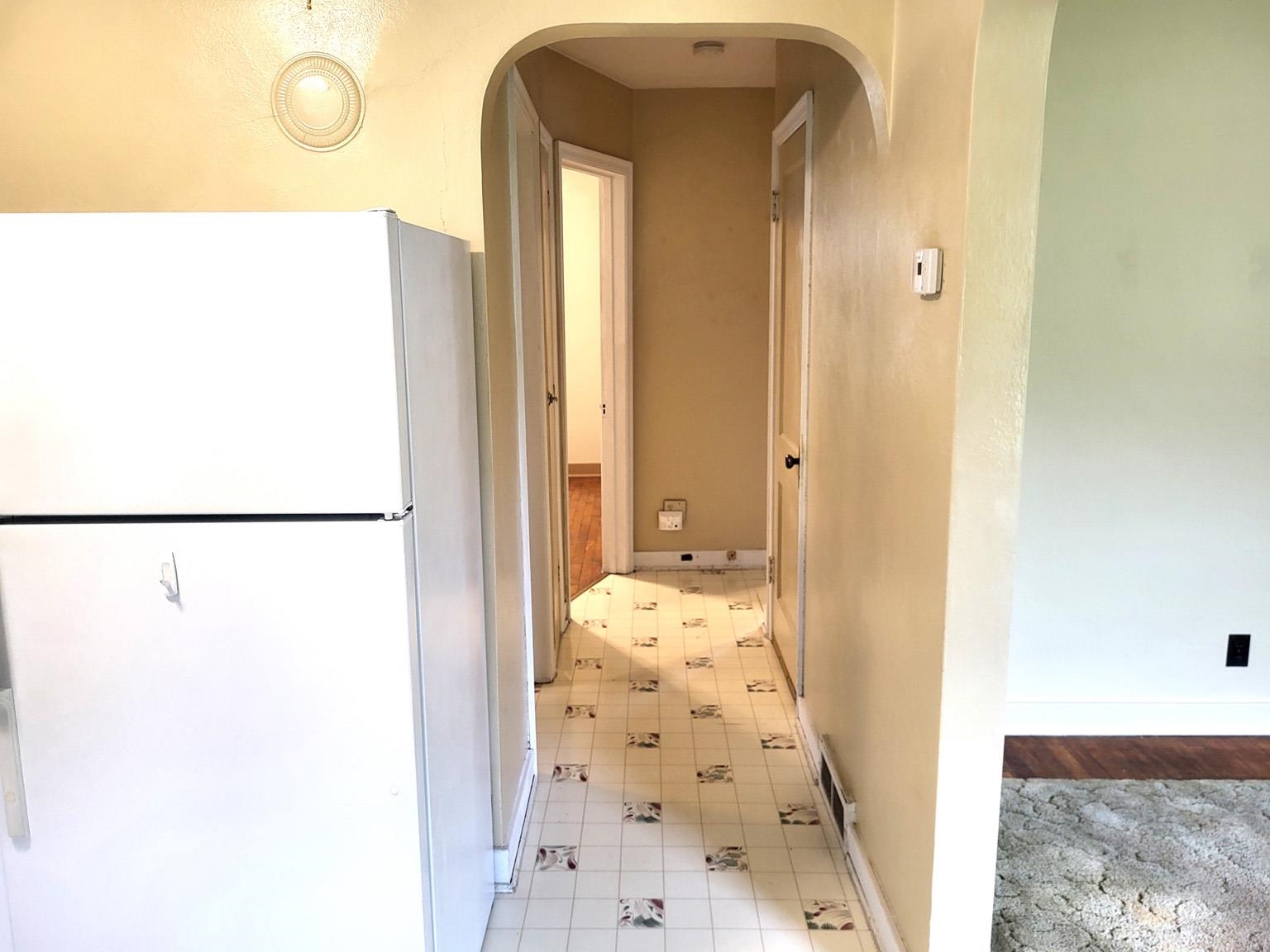 406 N WALNUT AVENUE, Marshfield, Wisconsin 54449, 2 Bedrooms Bedrooms, ,1 BathroomBathrooms,Residential,For Sale,406 N WALNUT AVENUE,22502661