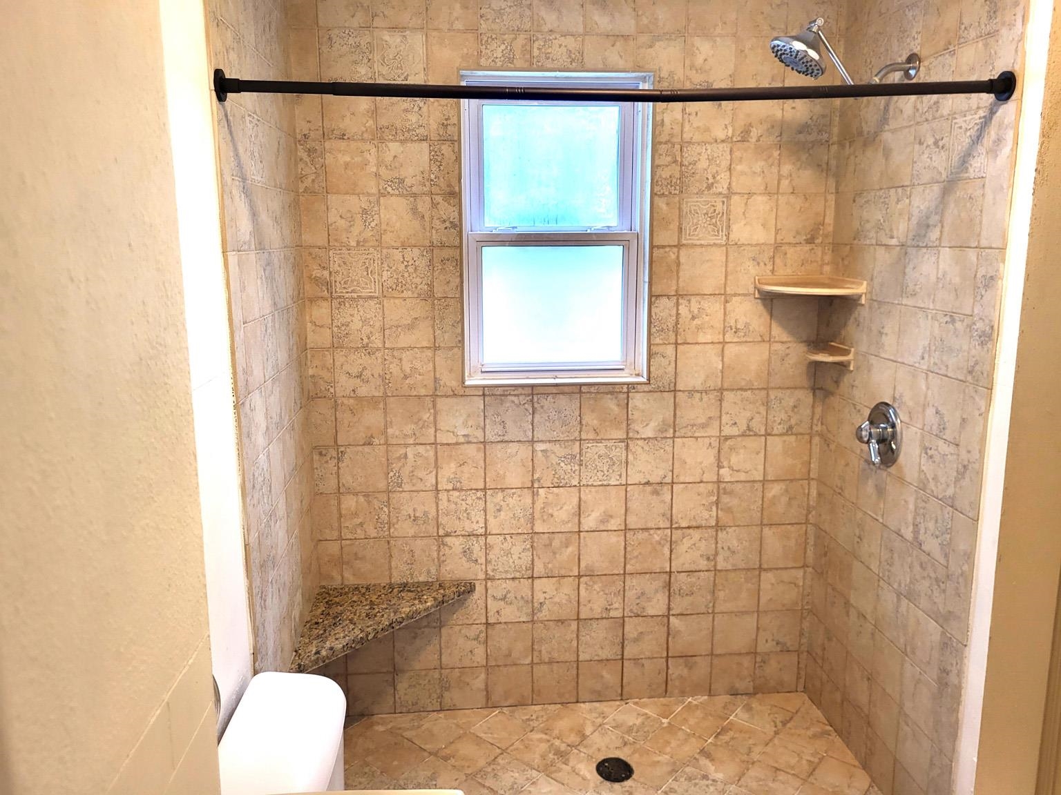 406 N WALNUT AVENUE, Marshfield, Wisconsin 54449, 2 Bedrooms Bedrooms, ,1 BathroomBathrooms,Residential,For Sale,406 N WALNUT AVENUE,22502661
