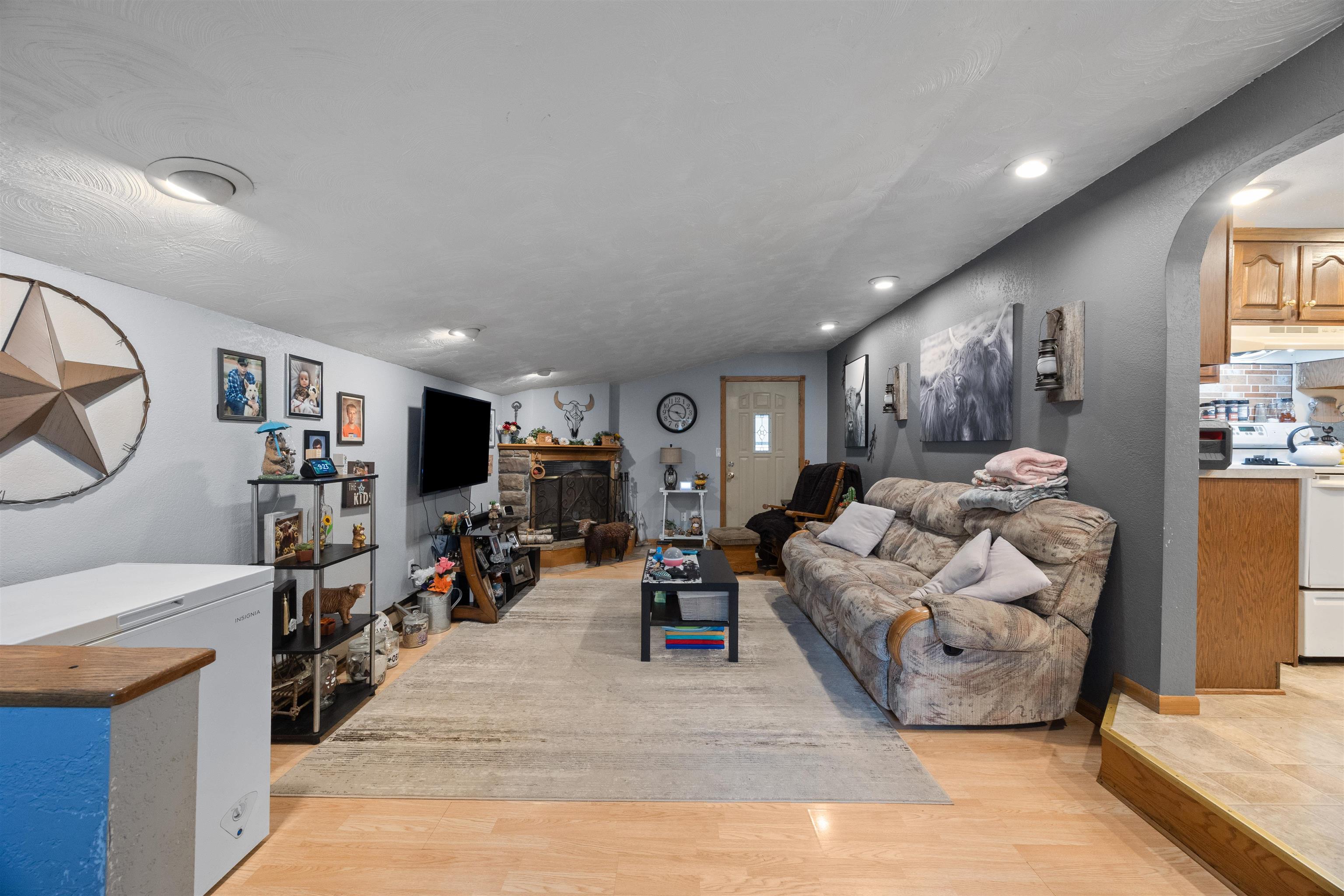 2108 OAK STREET, Stevens Point, Wisconsin 54481, 4 Bedrooms Bedrooms, ,1 BathroomBathrooms,Residential,For Sale,2108 OAK STREET,22502665