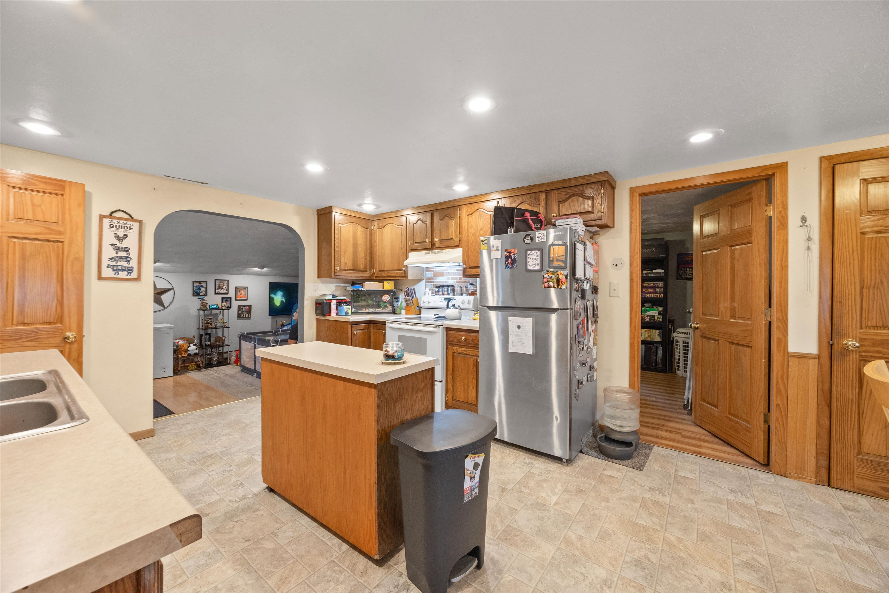 2108 OAK STREET, Stevens Point, Wisconsin 54481, 4 Bedrooms Bedrooms, ,1 BathroomBathrooms,Residential,For Sale,2108 OAK STREET,22502665
