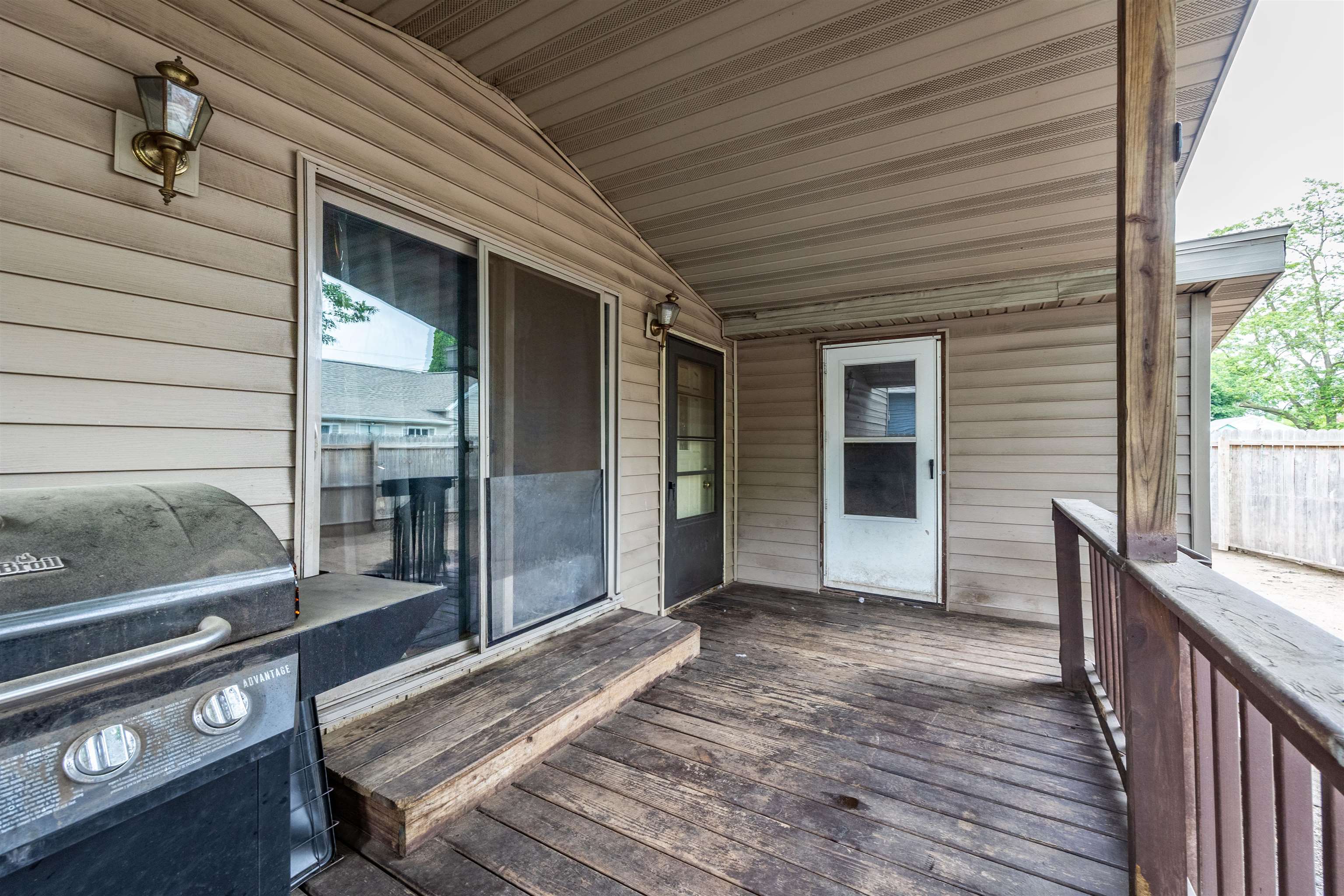 2108 OAK STREET, Stevens Point, Wisconsin 54481, 4 Bedrooms Bedrooms, ,1 BathroomBathrooms,Residential,For Sale,2108 OAK STREET,22502665
