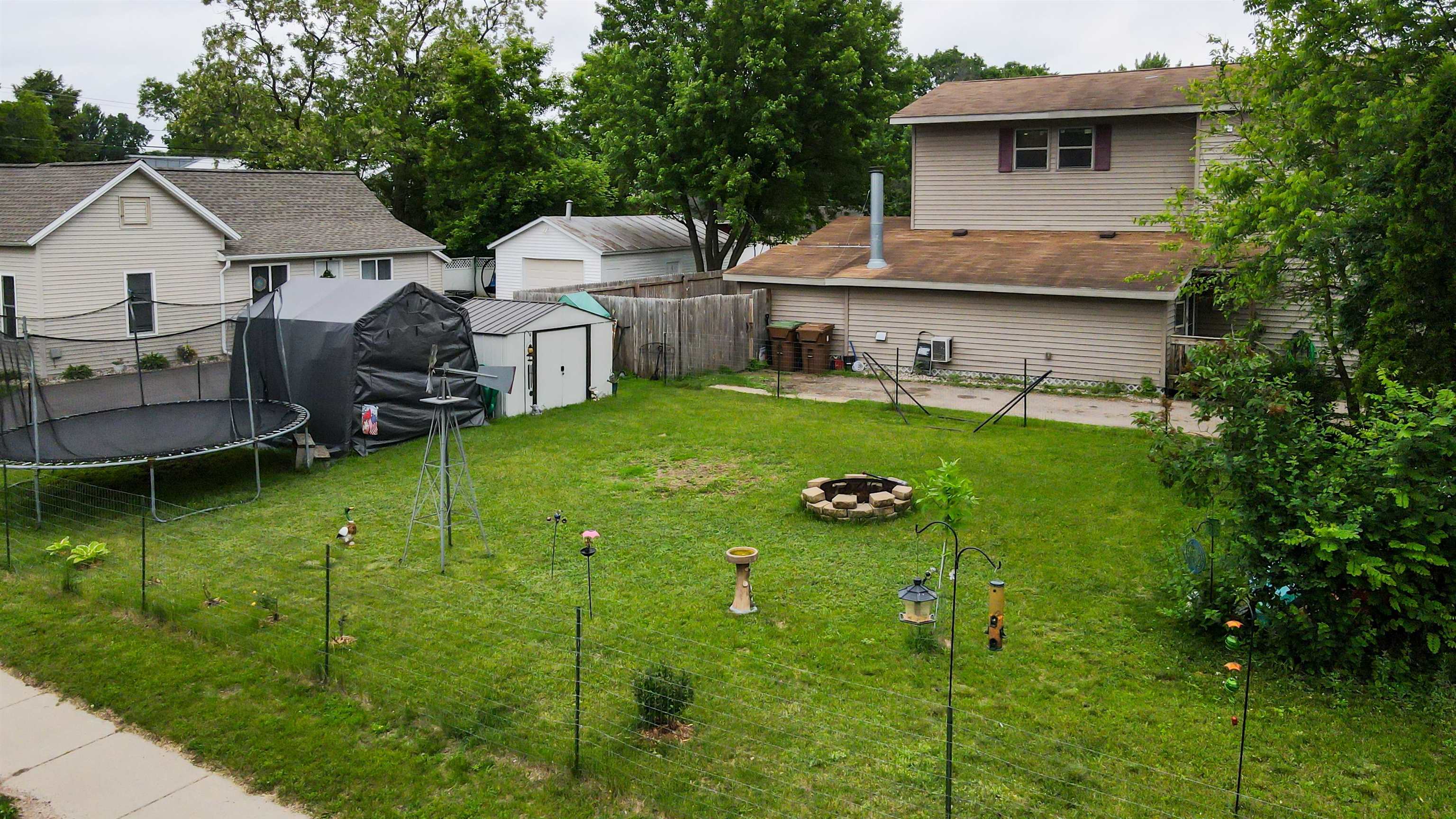 2108 OAK STREET, Stevens Point, Wisconsin 54481, 4 Bedrooms Bedrooms, ,1 BathroomBathrooms,Residential,For Sale,2108 OAK STREET,22502665