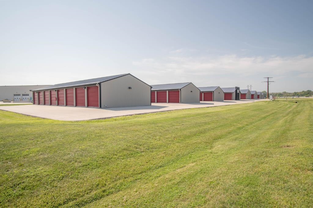215 County Road CB, Neenah, Wisconsin 54956, ,Commercial/industrial,For Sale,215 County Road CB,22502710