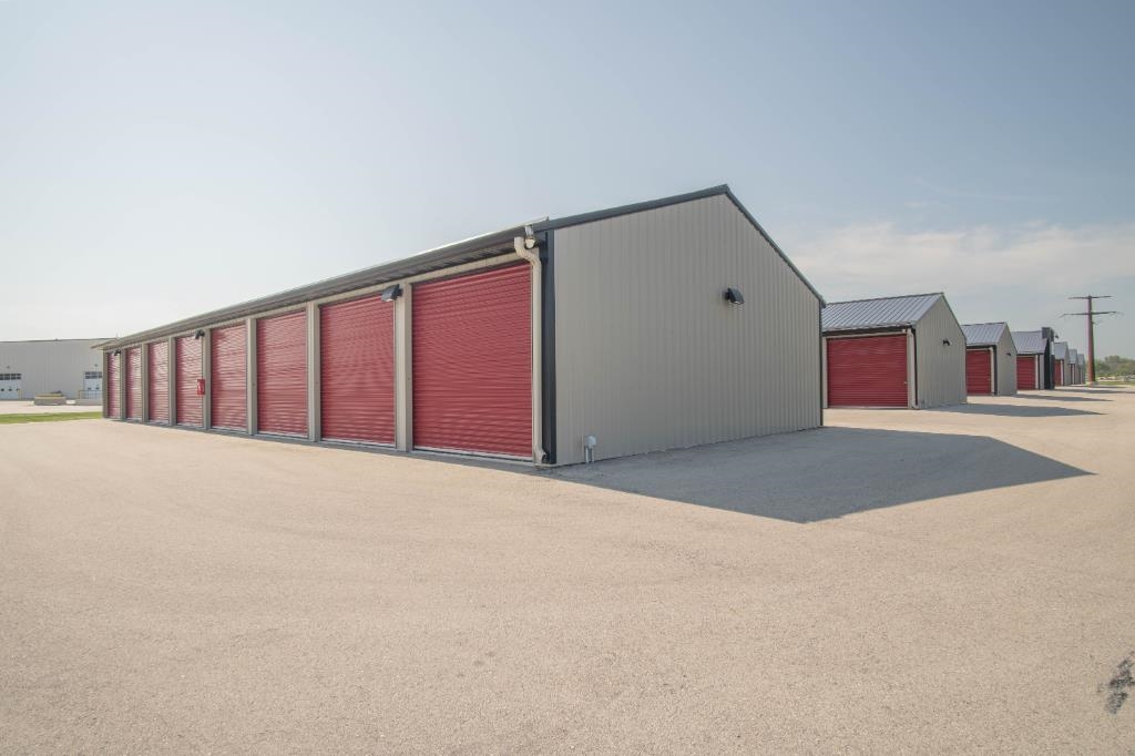 215 County Road CB, Neenah, Wisconsin 54956, ,Commercial/industrial,For Sale,215 County Road CB,22502710