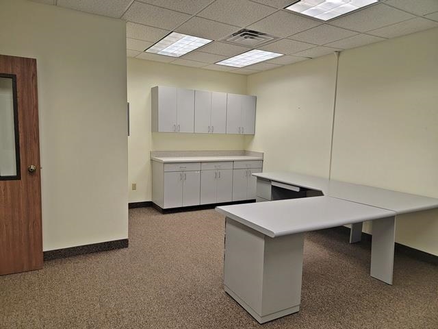 300 S PEACH AVENUE, Marshfield, Wisconsin 54449, ,Commercial/industrial,For Rent,300 S PEACH AVENUE,22502950