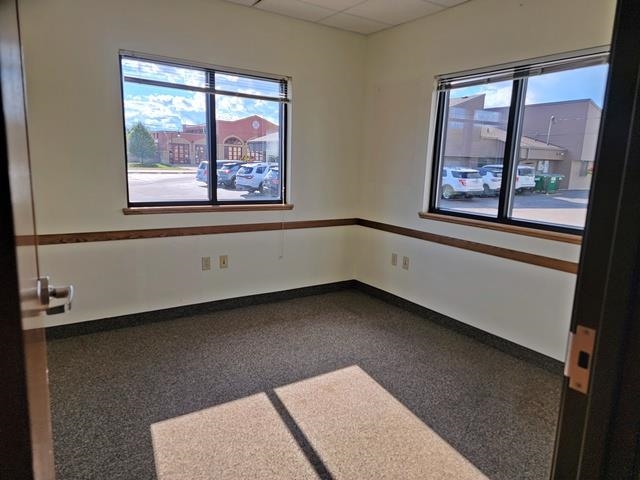 300 S PEACH AVENUE, Marshfield, Wisconsin 54449, ,Commercial/industrial,For Rent,300 S PEACH AVENUE,22502950