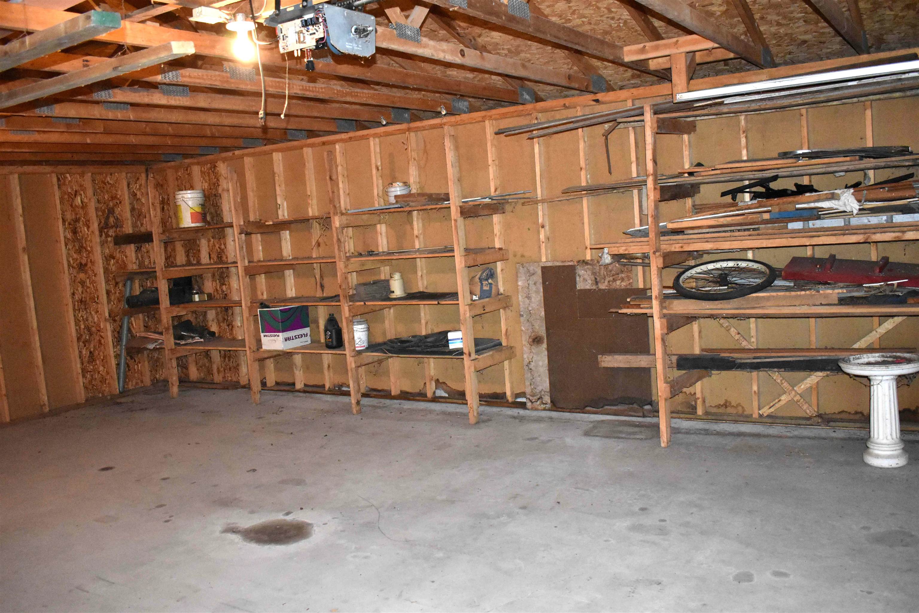 927 S OAKWOOD STREET, Hancock, Wisconsin 54943, 3 Bedrooms Bedrooms, ,1 BathroomBathrooms,Residential,For Sale,927 S OAKWOOD STREET,22503106