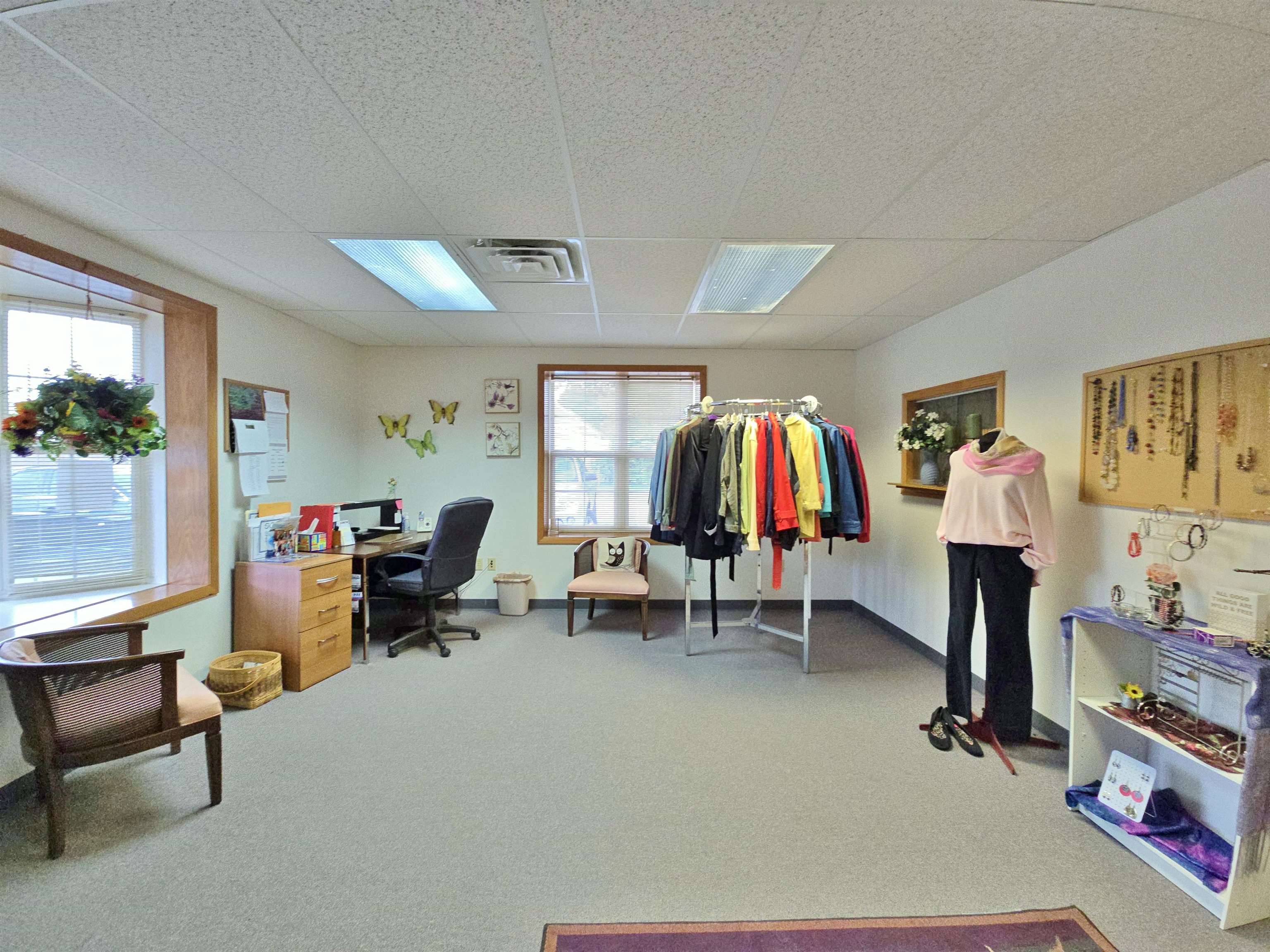 1901-1911 WASHINGTON STREET, Wisconsin Rapids, Wisconsin 54494-2195, ,Commercial/industrial,For Sale,1901-1911 WASHINGTON STREET,22503151