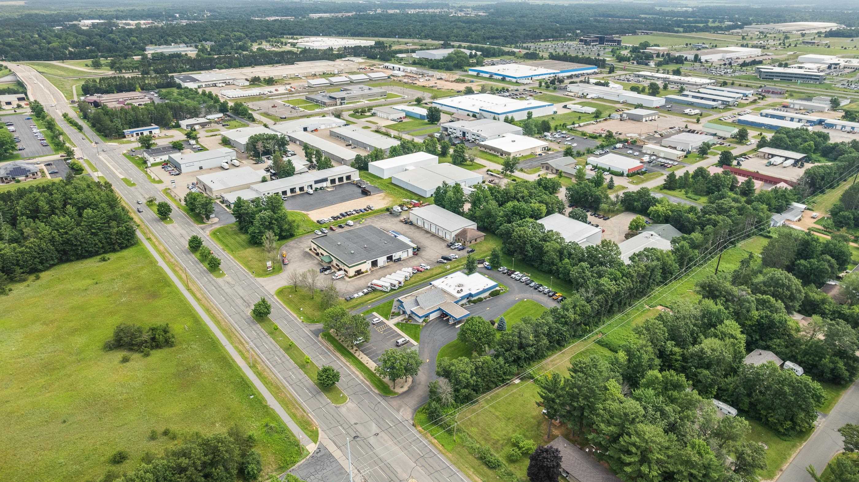 3101 HOOVER ROAD, Stevens Point, Wisconsin 54481, ,Commercial/industrial,For Sale,3101 HOOVER ROAD,22503175