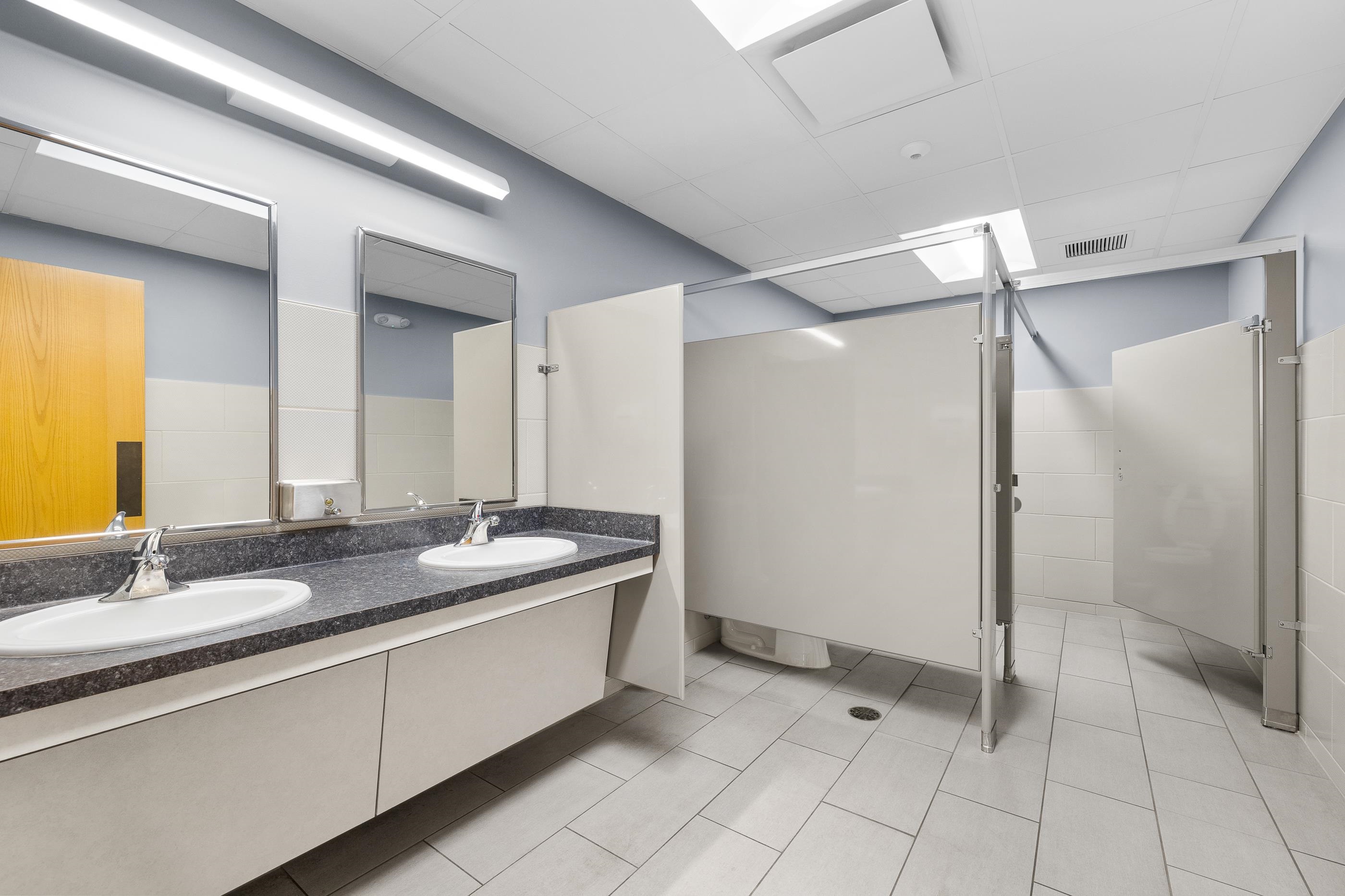 3101 HOOVER ROAD, Stevens Point, Wisconsin 54481, ,Commercial/industrial,For Sale,3101 HOOVER ROAD,22503175