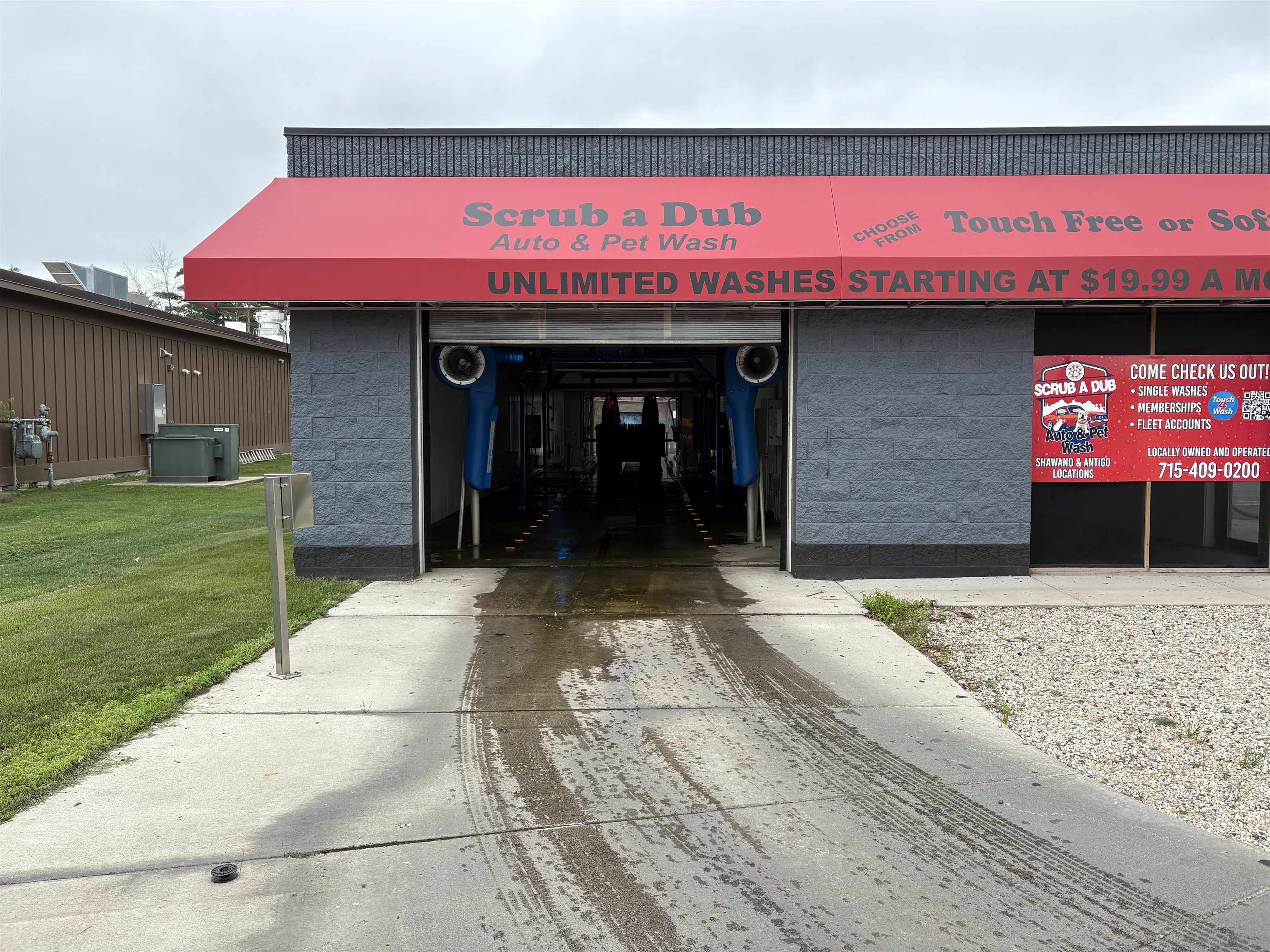 1272 E GREEN BAY STREET, Shawano, Wisconsin 54166, ,Commercial/industrial,For Sale,1272 E GREEN BAY STREET,22503234