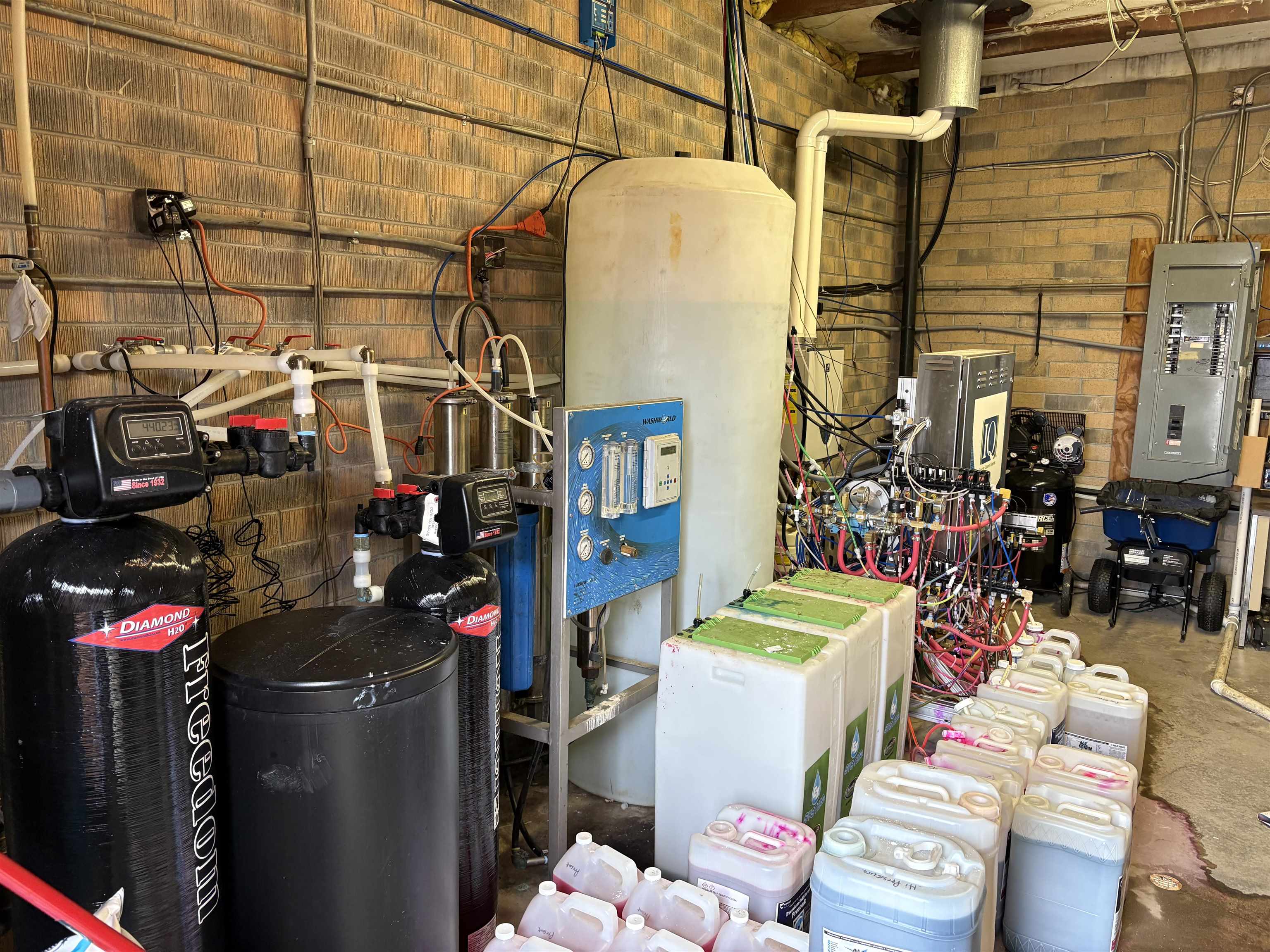 1272 E GREEN BAY STREET, Shawano, Wisconsin 54166, ,Commercial/industrial,For Sale,1272 E GREEN BAY STREET,22503234