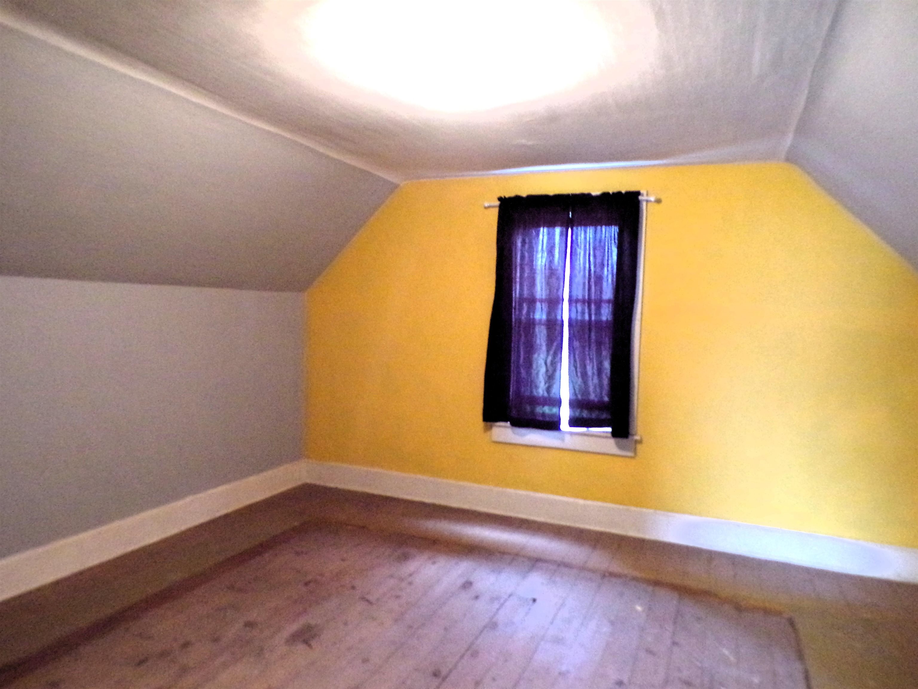 609 E SCHOFIELD AVENUE, Greenwood, Wisconsin 54437, 4 Bedrooms Bedrooms, ,2 BathroomsBathrooms,Residential,For Sale,609 E SCHOFIELD AVENUE,22503388