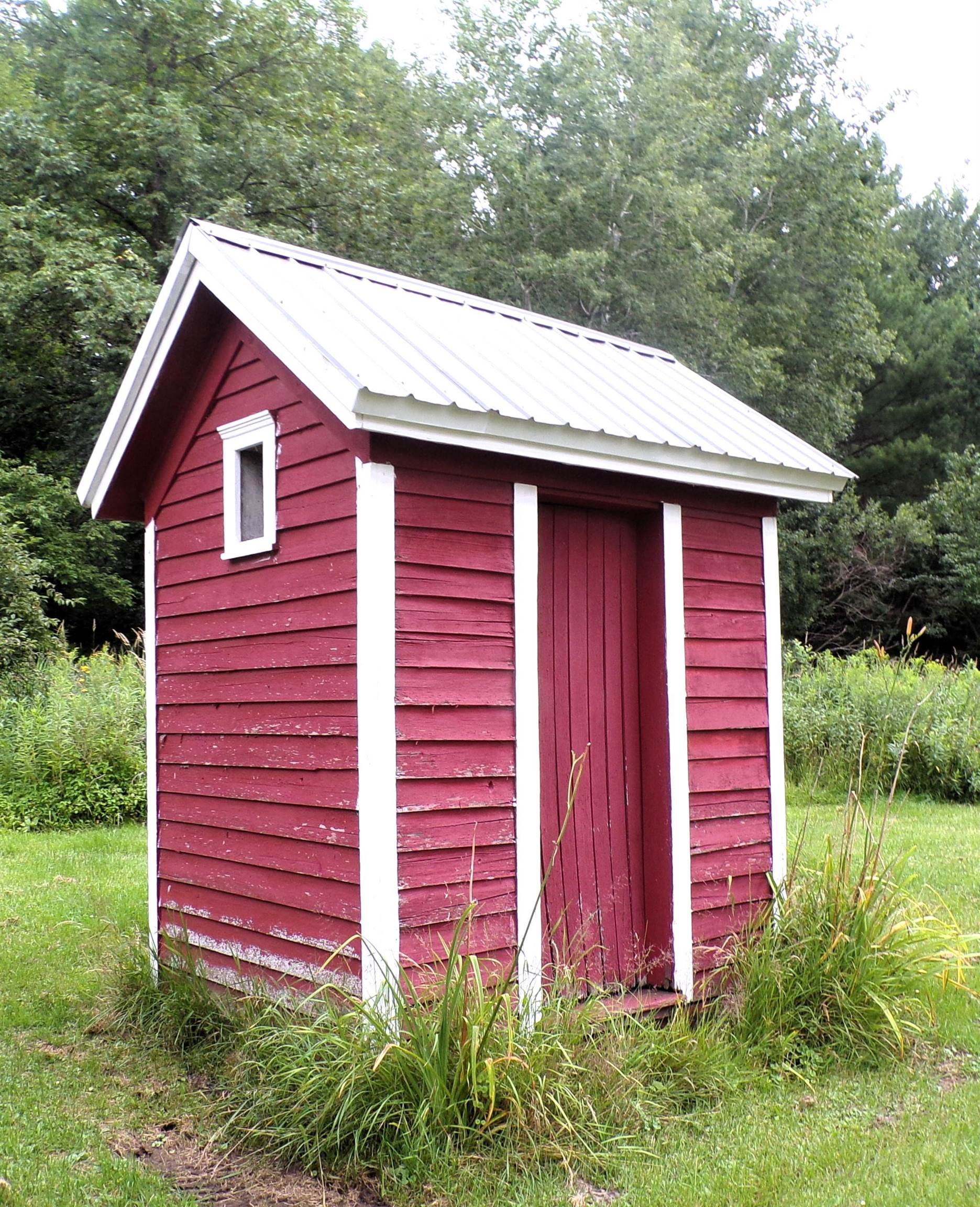 609 E SCHOFIELD AVENUE, Greenwood, Wisconsin 54437, 4 Bedrooms Bedrooms, ,2 BathroomsBathrooms,Residential,For Sale,609 E SCHOFIELD AVENUE,22503388