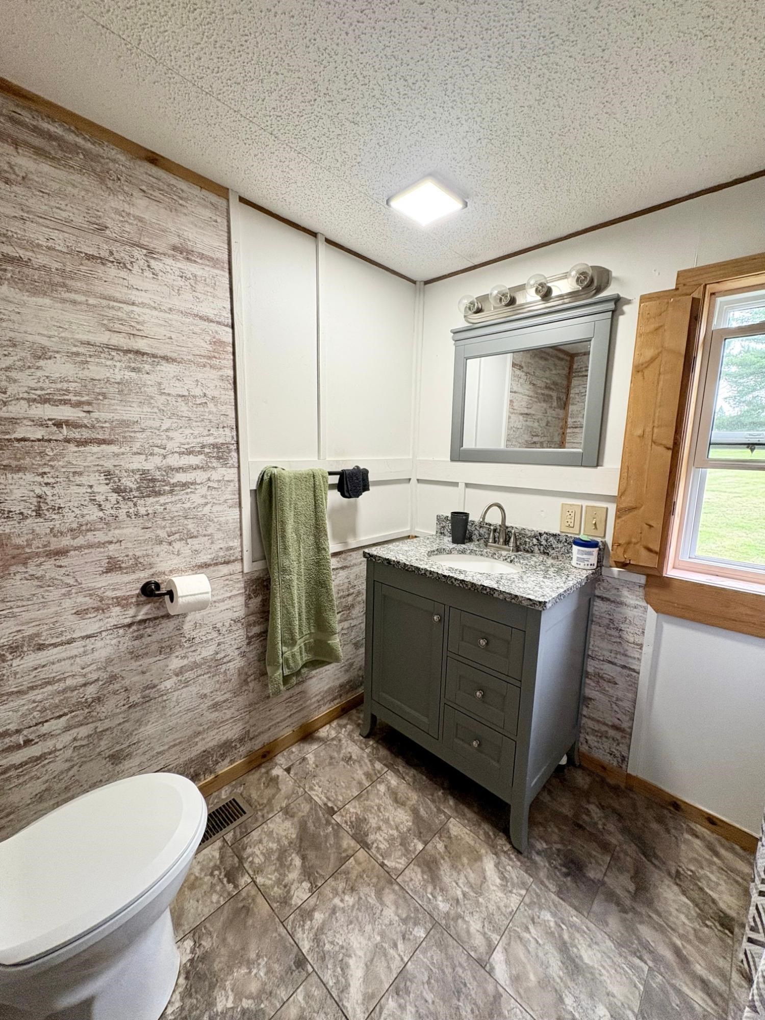 403 THURSTON ROAD, Glidden, Wisconsin 54527, 3 Bedrooms Bedrooms, ,1 BathroomBathrooms,Residential,For Sale,403 THURSTON ROAD,22503437