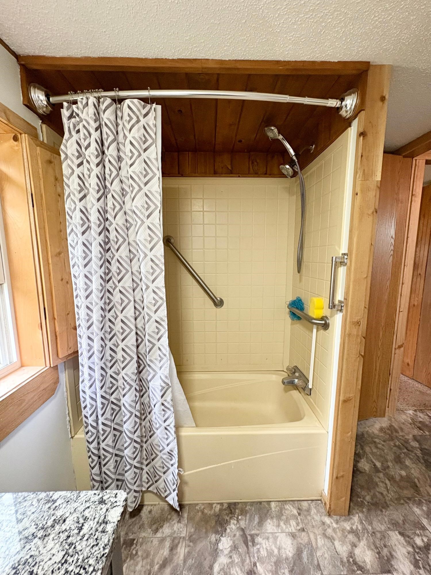 403 THURSTON ROAD, Glidden, Wisconsin 54527, 3 Bedrooms Bedrooms, ,1 BathroomBathrooms,Residential,For Sale,403 THURSTON ROAD,22503437