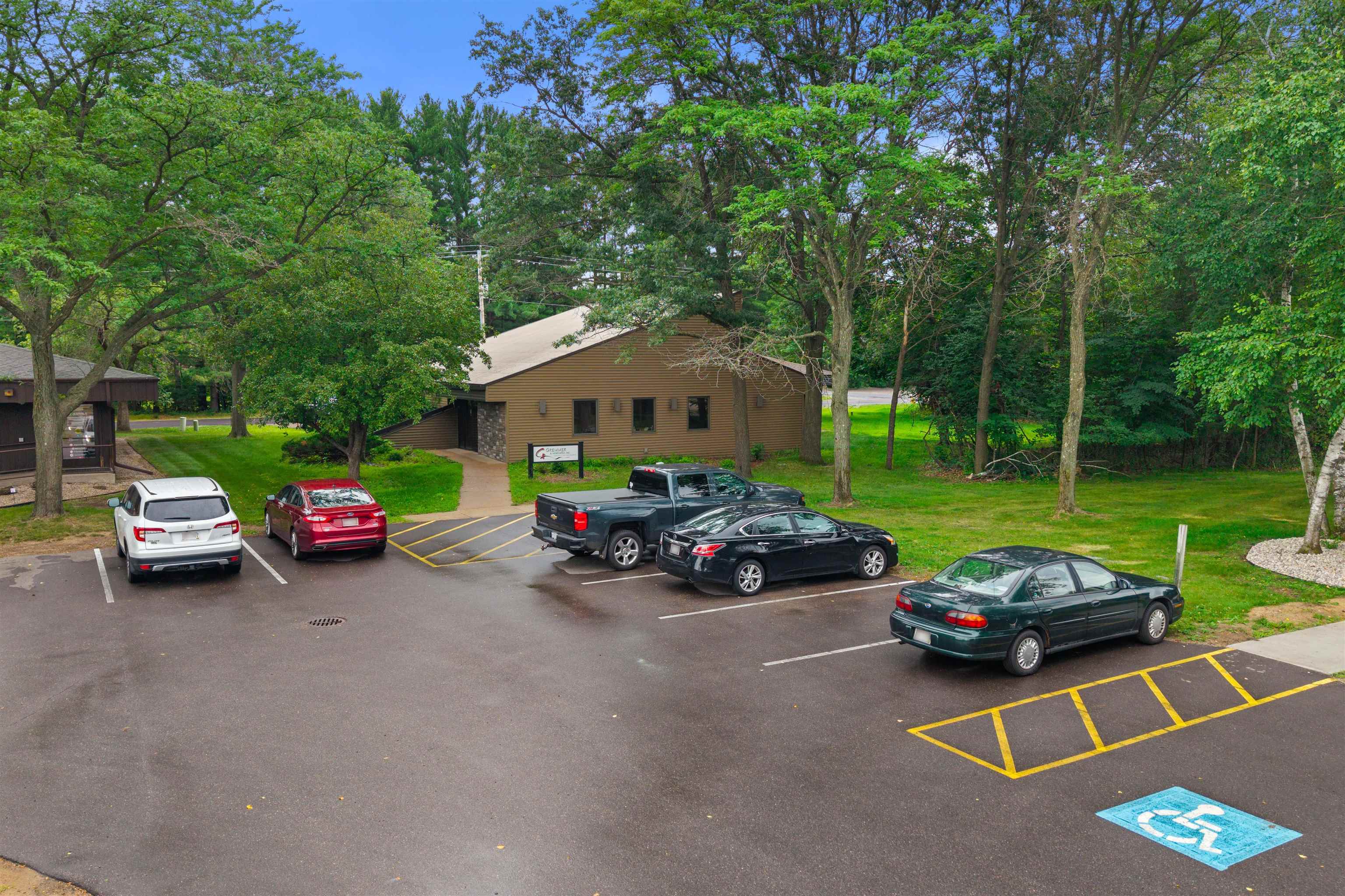 120 WILSHIRE BOULEVARD NORTH, Stevens Point, Wisconsin 54481, ,Commercial/industrial,For Sale,120 WILSHIRE BOULEVARD NORTH,22503444