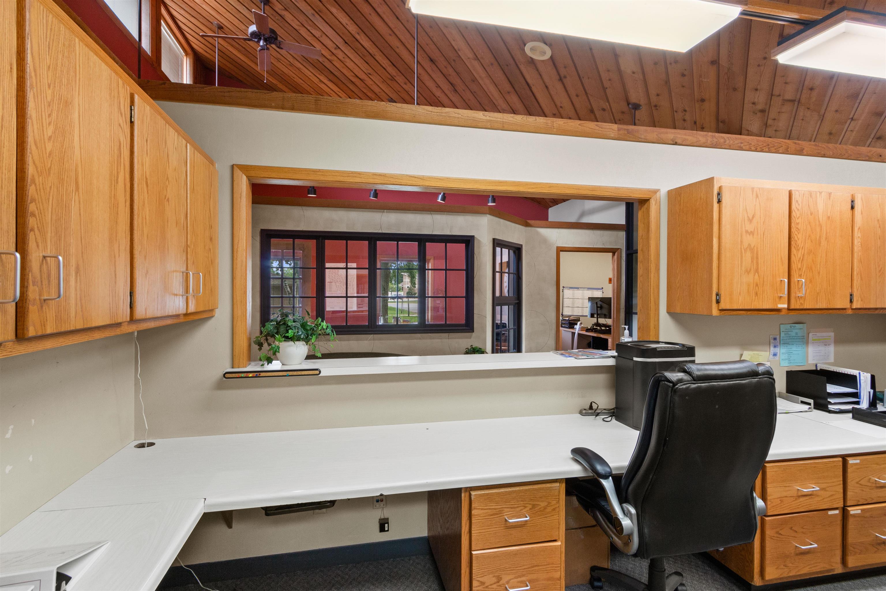 120 WILSHIRE BOULEVARD NORTH, Stevens Point, Wisconsin 54481, ,Commercial/industrial,For Sale,120 WILSHIRE BOULEVARD NORTH,22503444