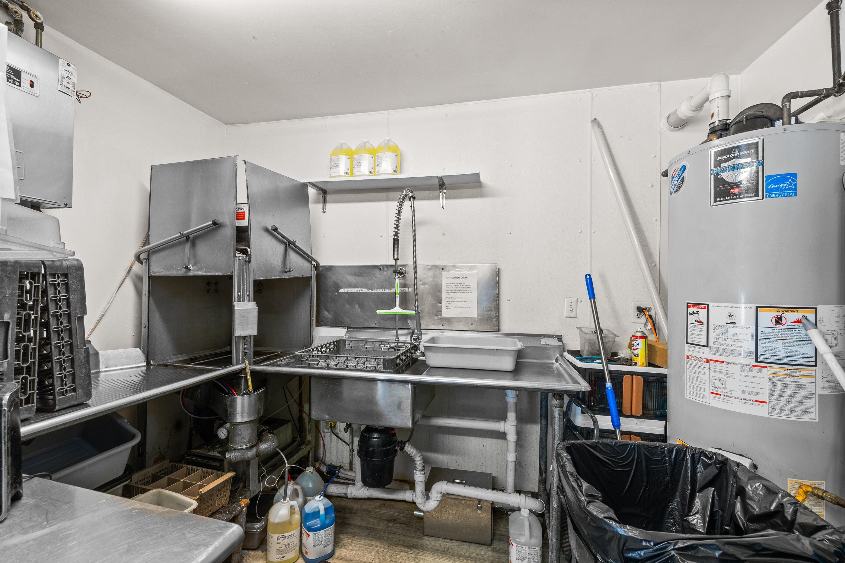 601 MAIN STREET, Junction City, Wisconsin 54443, ,Commercial/industrial,For Sale,601 MAIN STREET,22503482