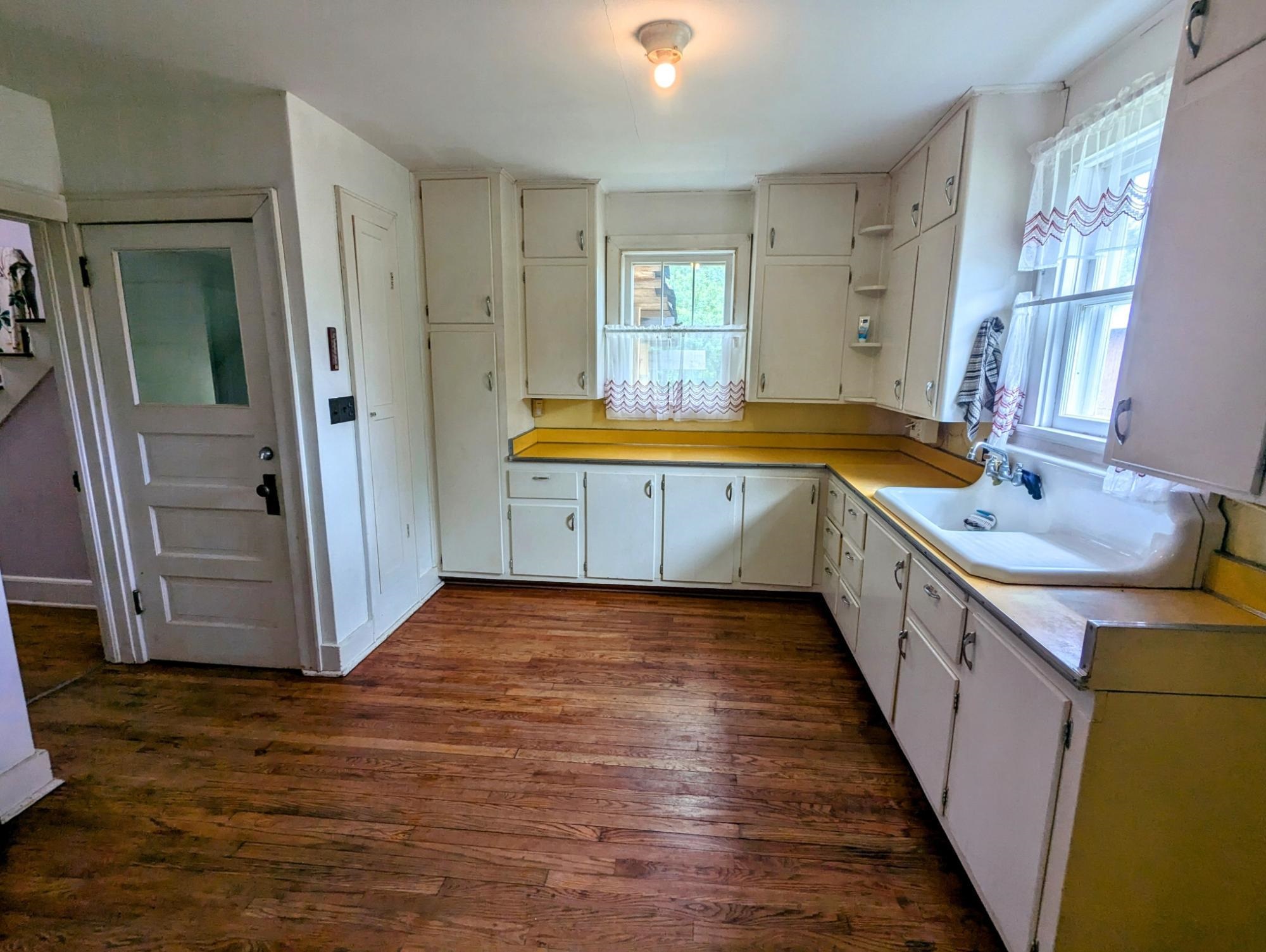 25598 HIGHWAY 13, Glidden, Wisconsin 54527, 3 Bedrooms Bedrooms, ,1 BathroomBathrooms,Residential,For Sale,25598 HIGHWAY 13,22503569