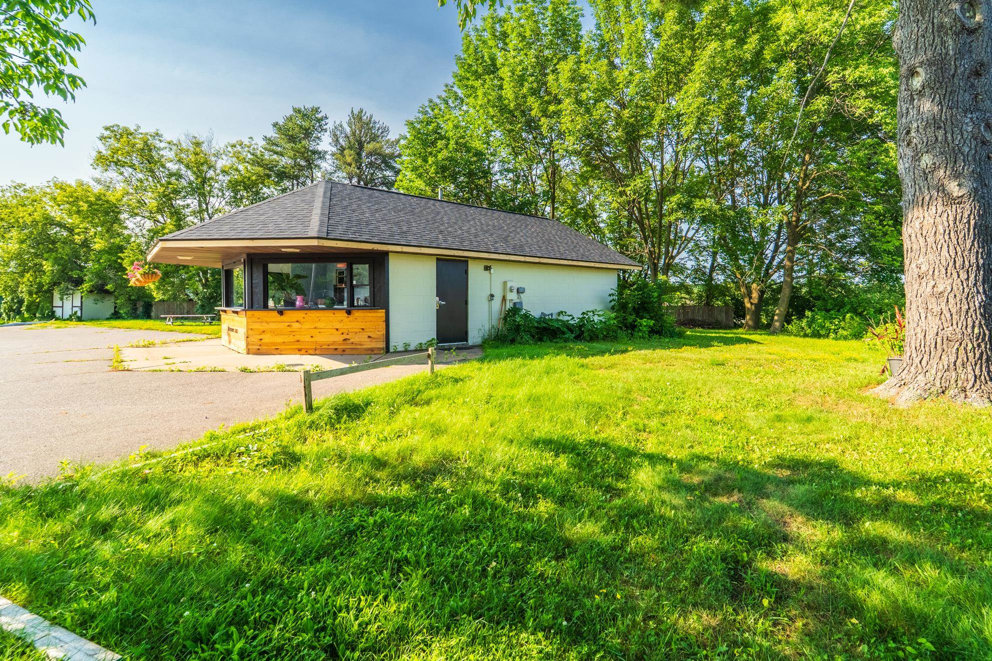 1707 MERRILL AVENUE, Wausau, Wisconsin 54401, ,Commercial/industrial,For Sale,1707 MERRILL AVENUE,22503587