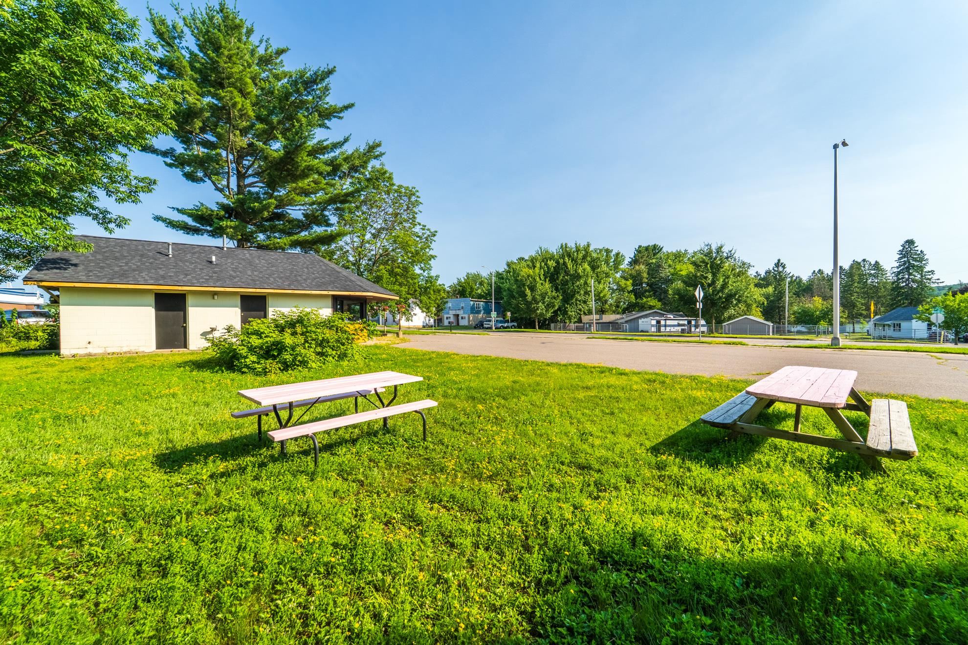 1707 MERRILL AVENUE, Wausau, Wisconsin 54401, ,Commercial/industrial,For Sale,1707 MERRILL AVENUE,22503587