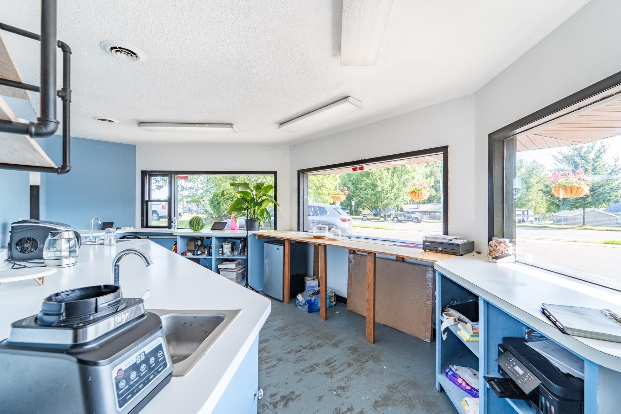 1707 MERRILL AVENUE, Wausau, Wisconsin 54401, ,Commercial/industrial,For Sale,1707 MERRILL AVENUE,22503587