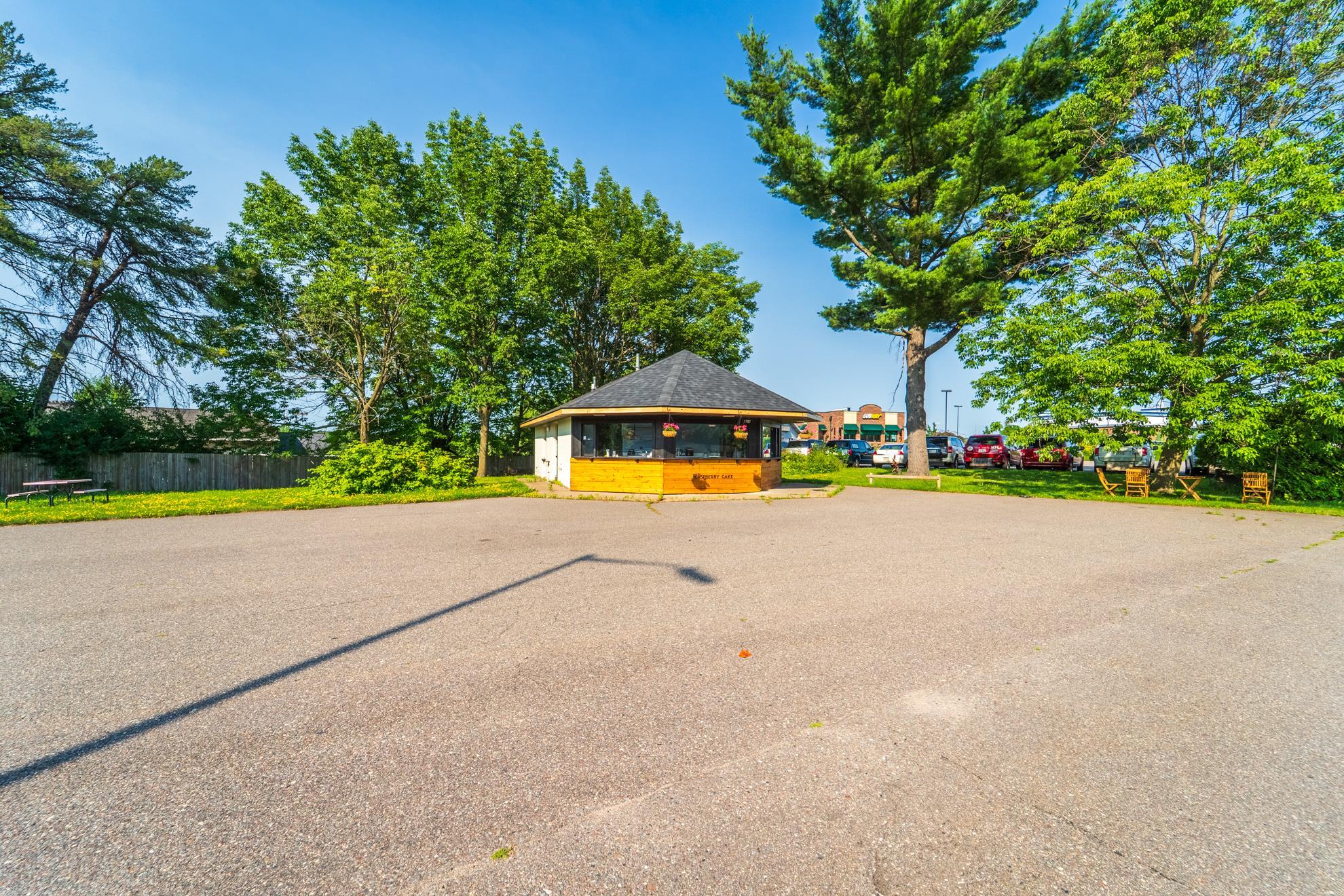 1707 MERRILL AVENUE, Wausau, Wisconsin 54401, ,Commercial/industrial,For Sale,1707 MERRILL AVENUE,22503587