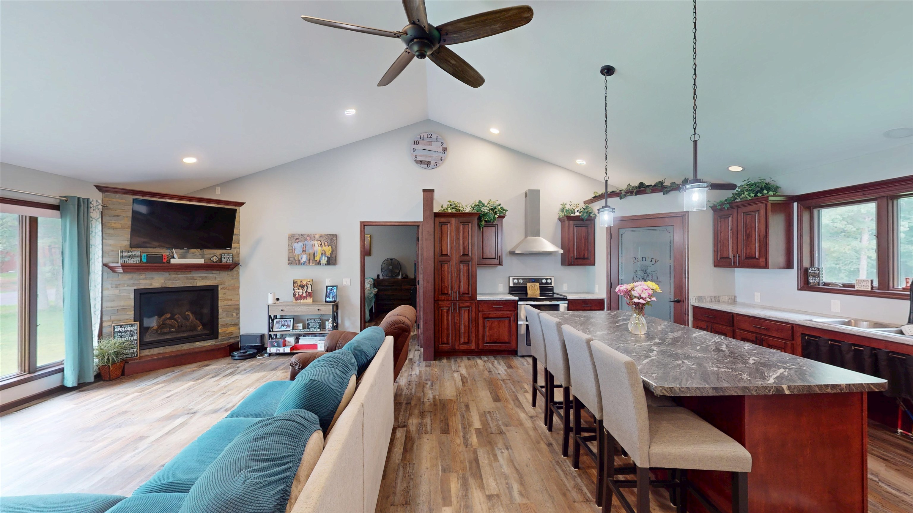 N475 RIVIERA AVENUE, Merrillan, Wisconsin 54754, 4 Bedrooms Bedrooms, ,3 BathroomsBathrooms,Residential,For Sale,N475 RIVIERA AVENUE,22503595