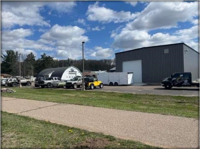 6129 SANDSTONE ROAD, Eau Claire, Wisconsin 54701, ,Commercial/industrial,For Sale,6129 SANDSTONE ROAD,22503710