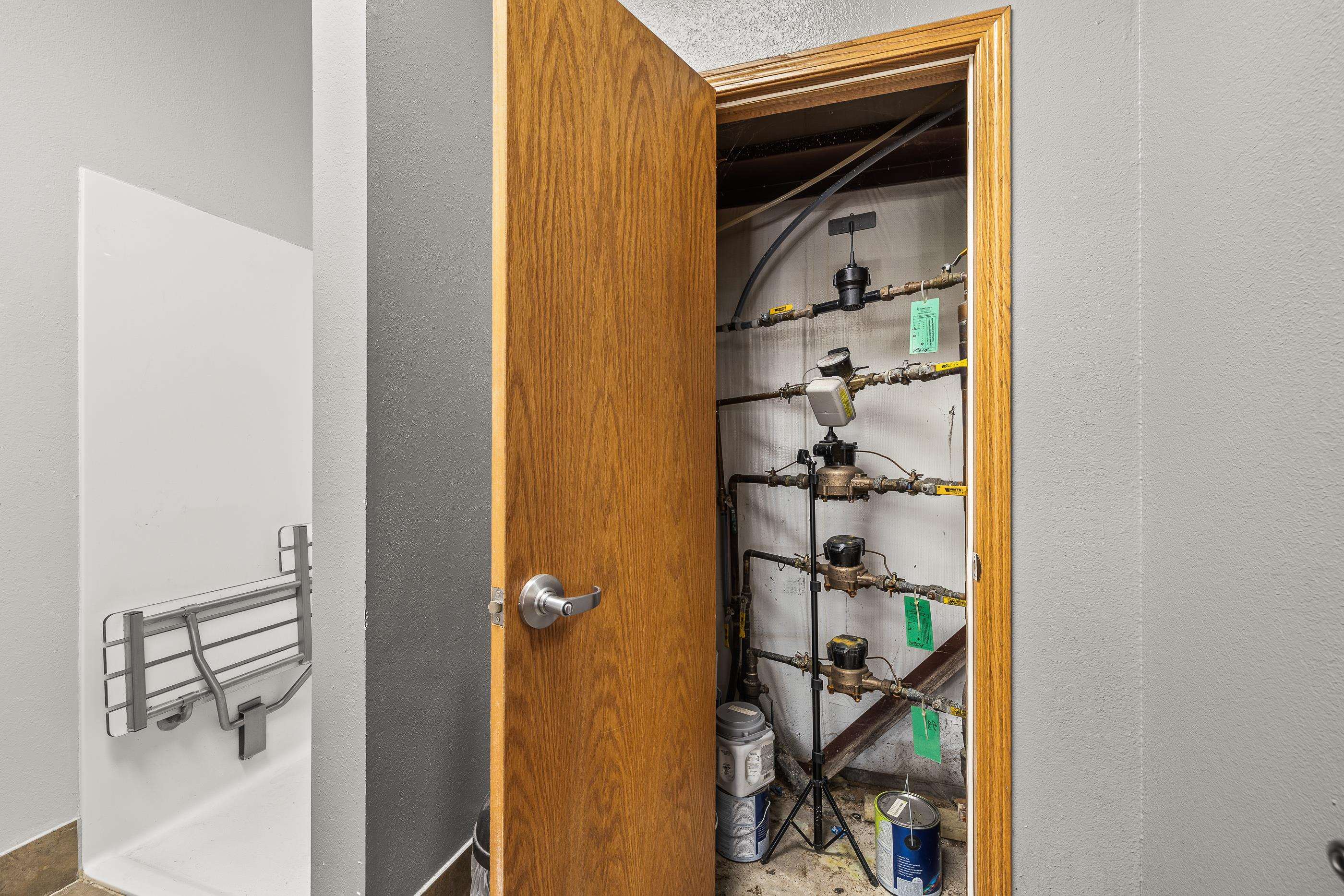 5720 WINDY DRIVE, Stevens Point, Wisconsin 54482, ,Commercial/industrial,For Sale,5720 WINDY DRIVE,22503742