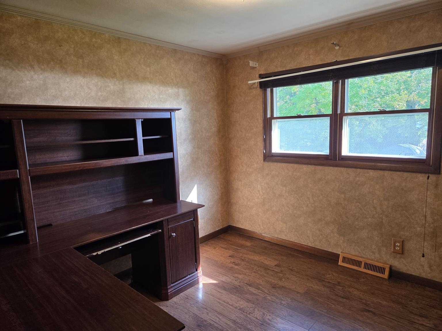 1701 N PALMETTO AVENUE, Marshfield, Wisconsin 54449, 3 Bedrooms Bedrooms, ,2 BathroomsBathrooms,Residential,For Sale,1701 N PALMETTO AVENUE,22503941