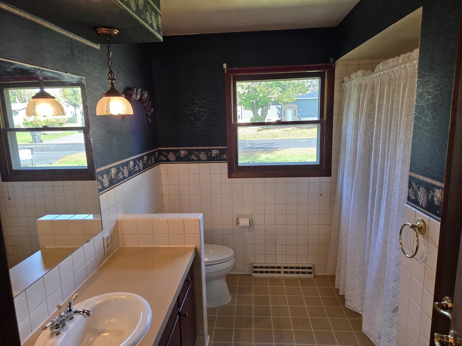 1701 N PALMETTO AVENUE, Marshfield, Wisconsin 54449, 3 Bedrooms Bedrooms, ,2 BathroomsBathrooms,Residential,For Sale,1701 N PALMETTO AVENUE,22503941